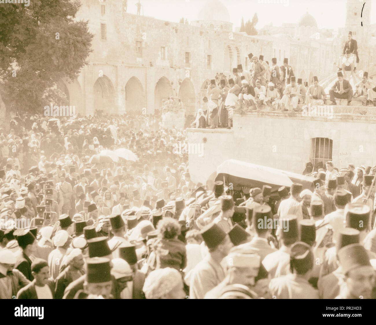 Funeral of King Hussein, Jerusalem, procession. 1931, Israel Stock