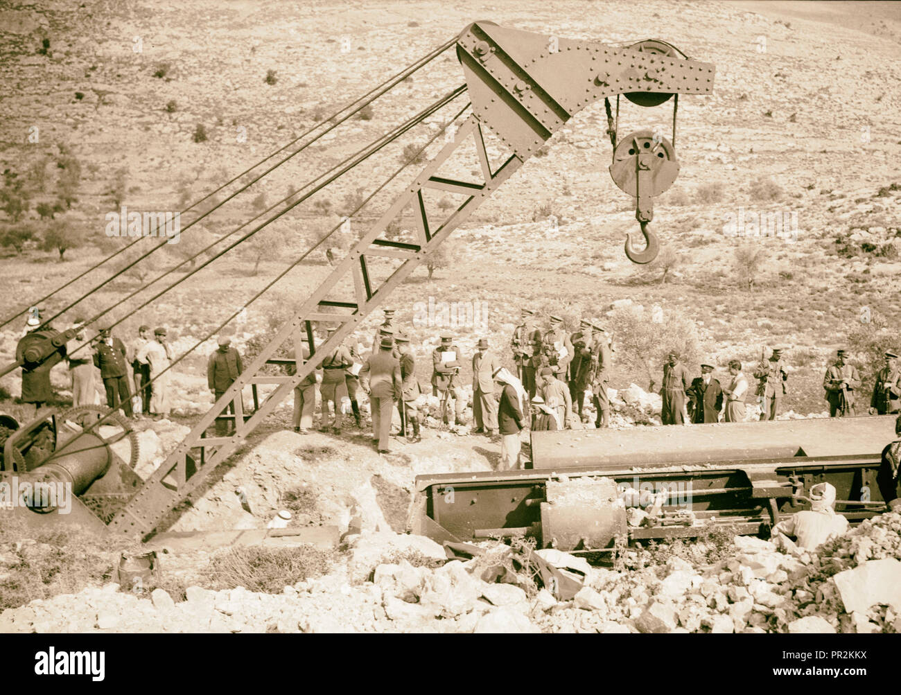 G.O.C. visits overturned locomotive on the Jerusalem Lydda Railroad ...