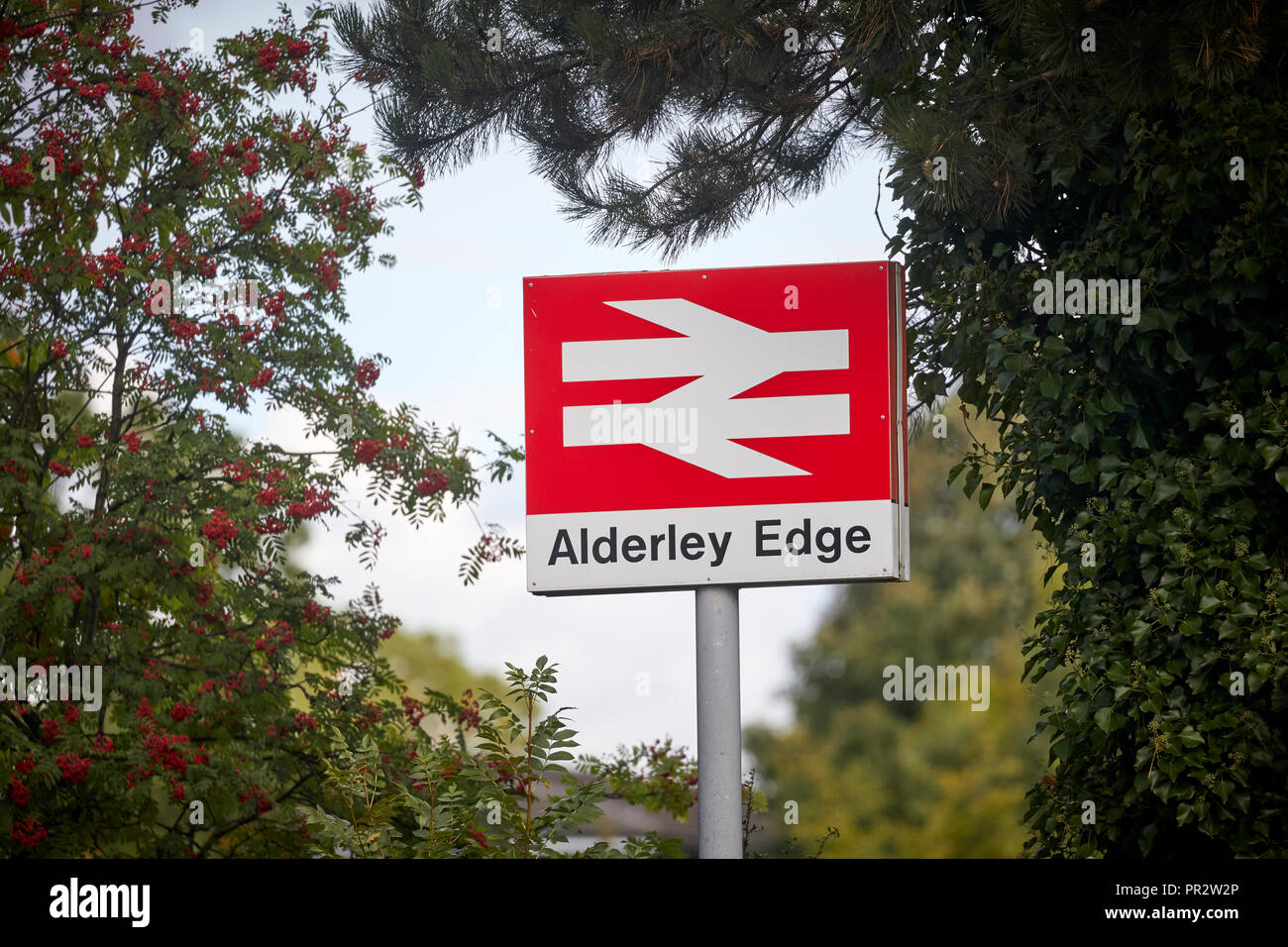 Alderley Edge, Cheshire, railway stationing on London Road Stock Photo