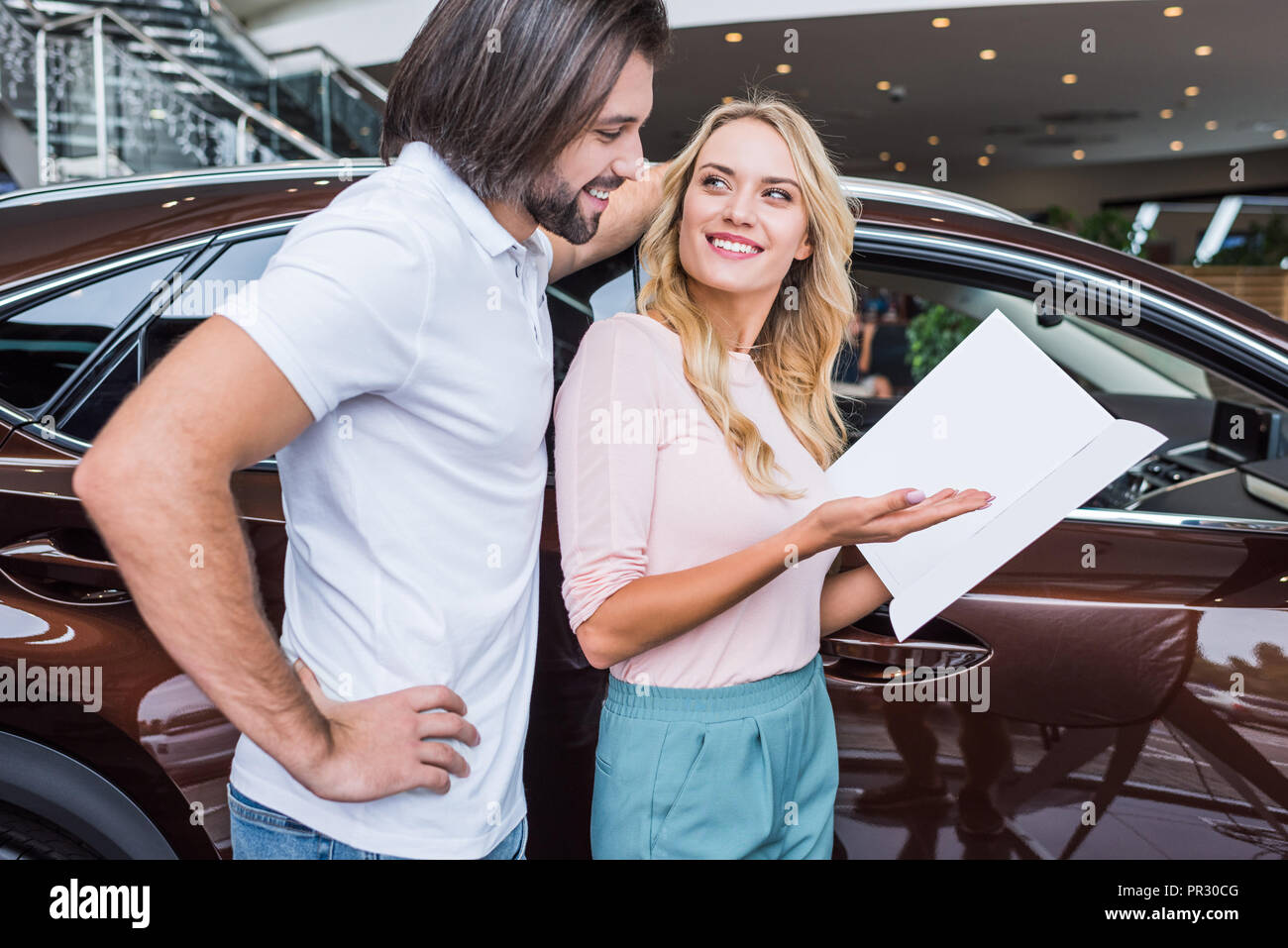 Catalog purchase hires stock photography and images Alamy