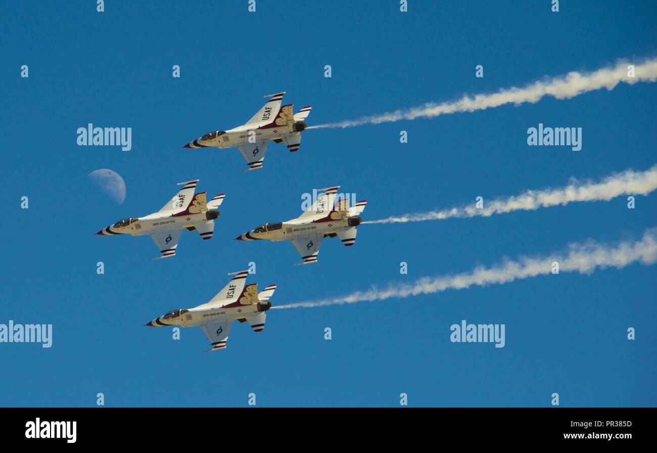 The U.S. Air Force Aerial Demonstration Squadron “Thunderbirds” fly in formation during SkyFest 2017 Air Show and Open House at Fairchild Air Force Base, Washington, July 30, 2017. SkyFest is hosting more than 15 types of aircraft and static displays, and more than 10 flying performers. Stock Photo