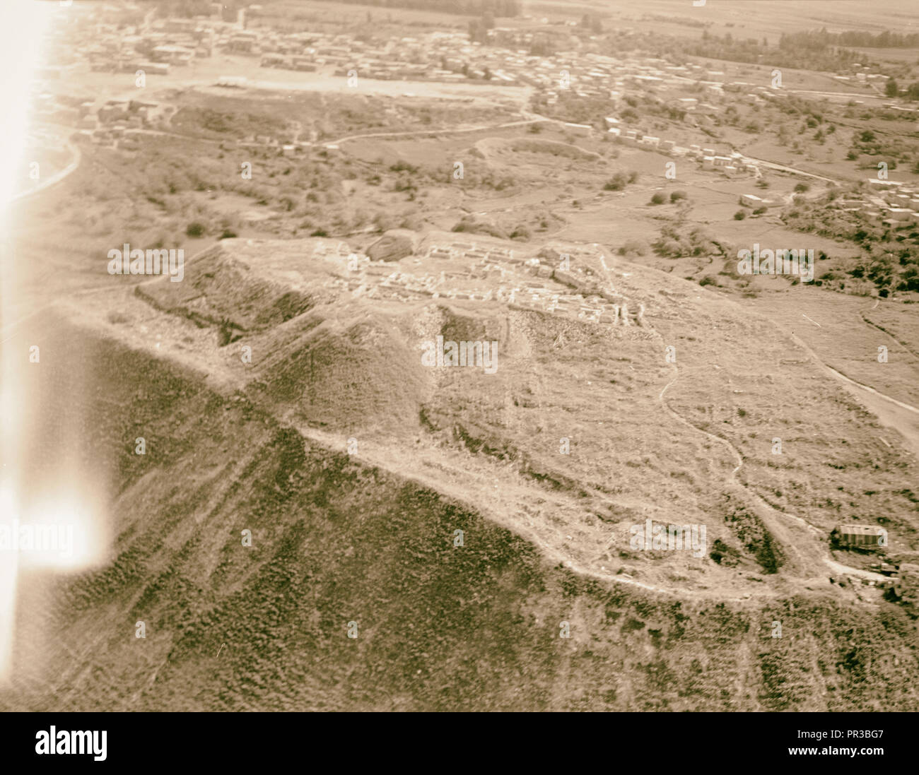 Air films (1937). Beisan mound. 1937, Israel, Bet Sheʾan Stock Photo