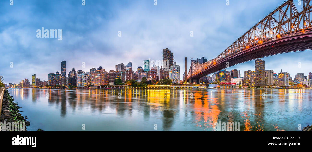 New york skyline from across the east river hi-res stock photography ...
