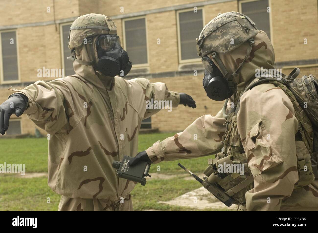 U.s. Army Soldiers Assigned To The 65th Brigade Engineer Battalion (beb 