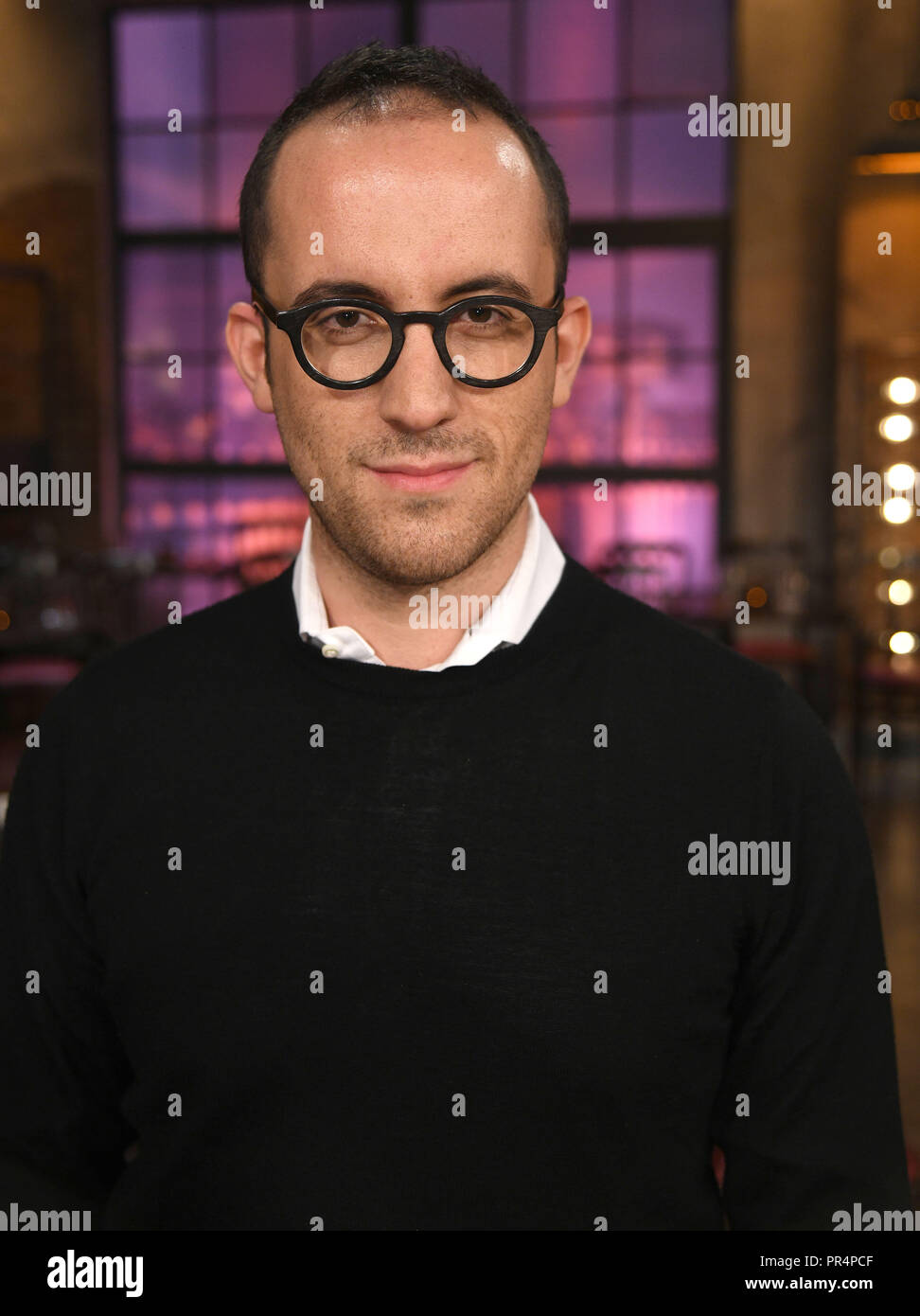 28 September 2018, North Rhine-Westphalia, Cologne: Pianist Igor Levit standing in the studio after the recording of the WDR talk show 'Koelner Treff' ('Cologne Meeting'). Photo: Henning Kaiser/dpa Stock Photo