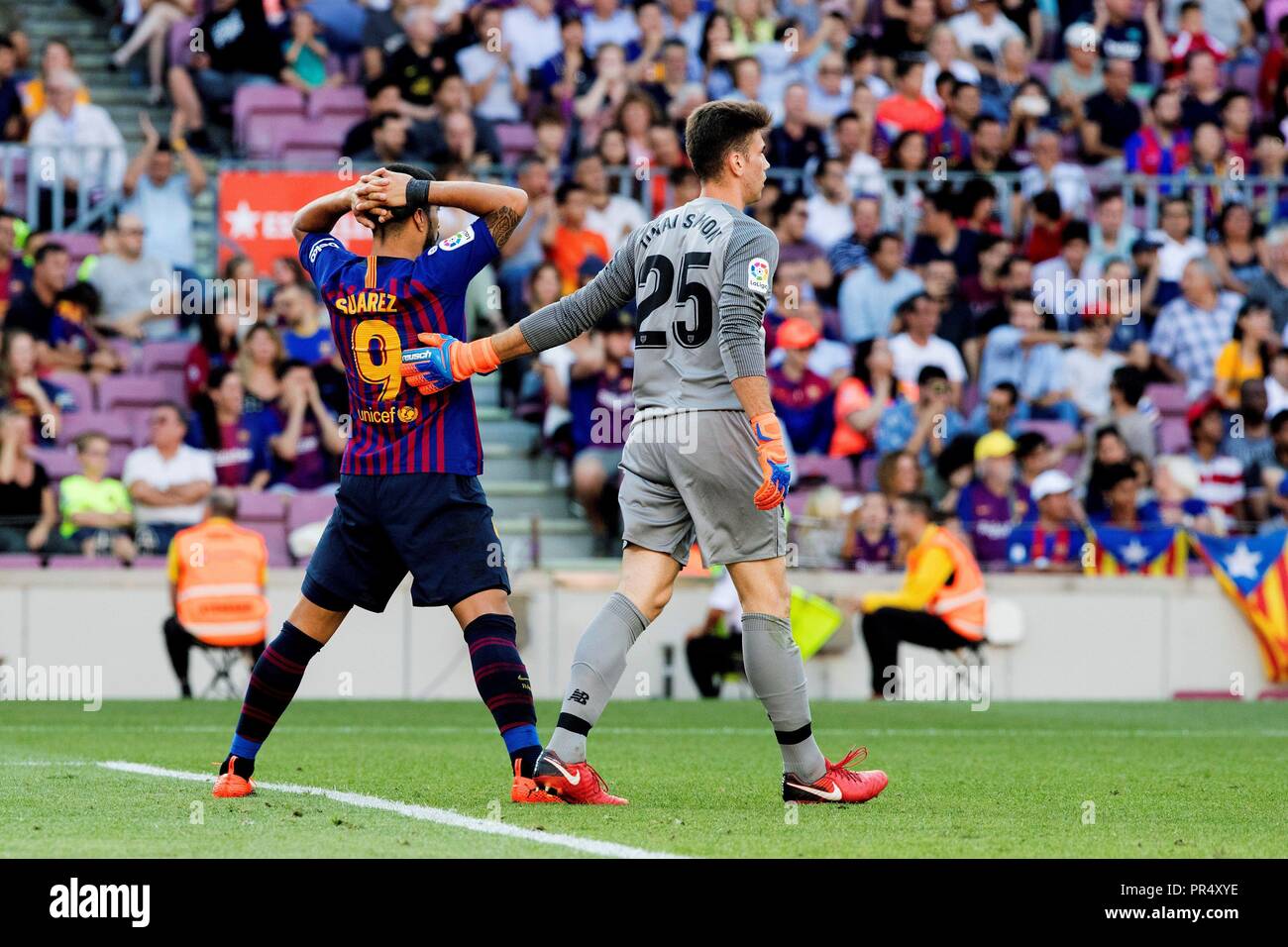 Barcelona Spain 29th Sep 2018 Barcelona S Uruguayan Forward Luis Suarez L Is Cheered By Athletic De Bilbao S Goalie Unai Simon R After Failing A Play During The Primera Division Liga Match Between