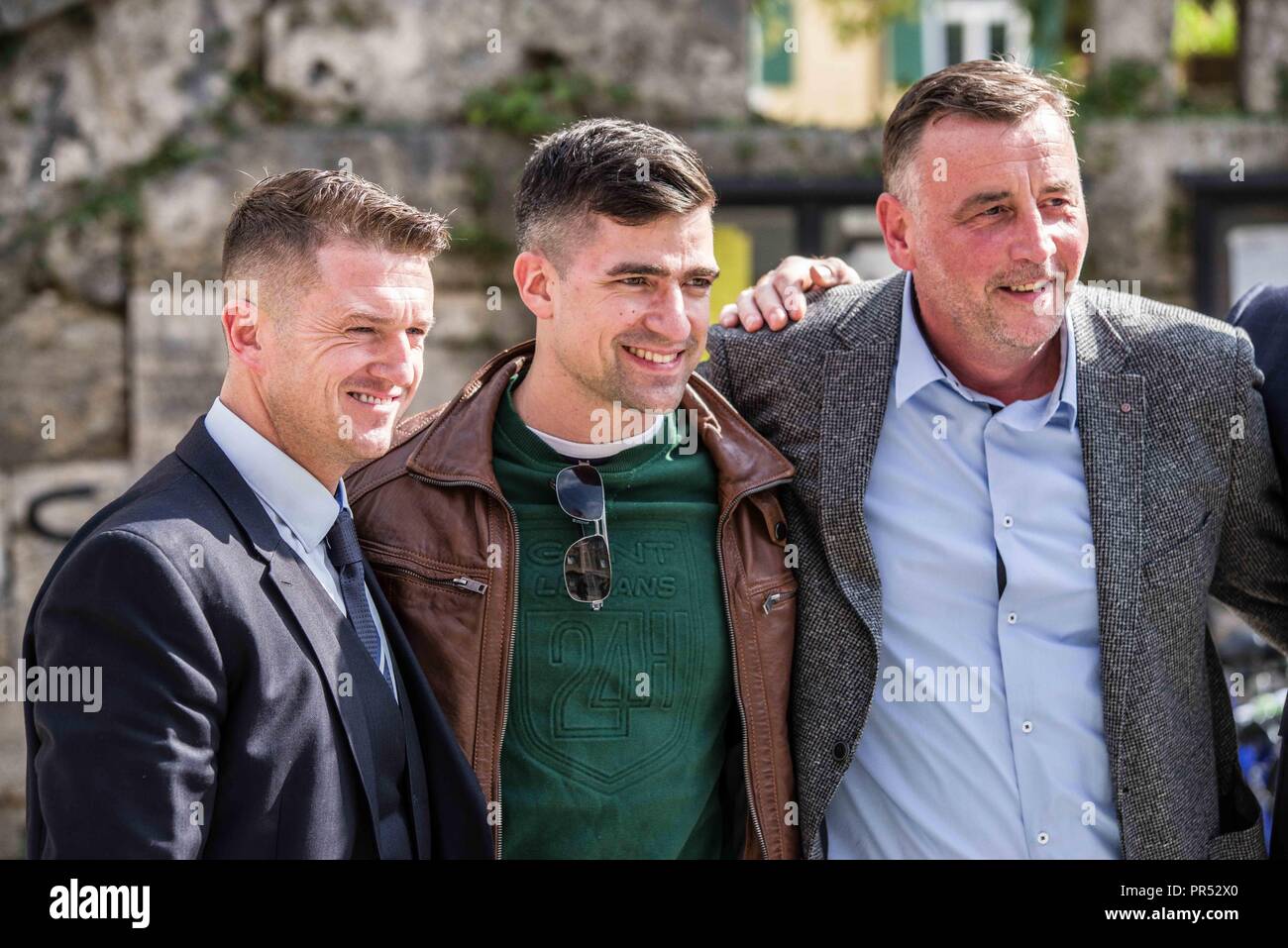 Garmisch Partenkirchen, Bavaria, Germany. 29th Sep, 2018. EDL founder TOMMY ROBINSON with Austrian right-extremist and head of the Identitaeren Movement MARTIN SELLNER and Pegida founder LUTZ BACHMANN. Sellner is also associated with white supremacists in the United States and Canada. Adding themselves to the 'who's who'' list of of several hundred right-extremists from Germany, Austria, Switzerland, and other countries, Tommy Robinson, founder of the British EDL, Lutz Bachmann, grounder of Germany's Pegida, and Martin Sellner of the Identitaere Bewegung were guests as the Compac Stock Photo
