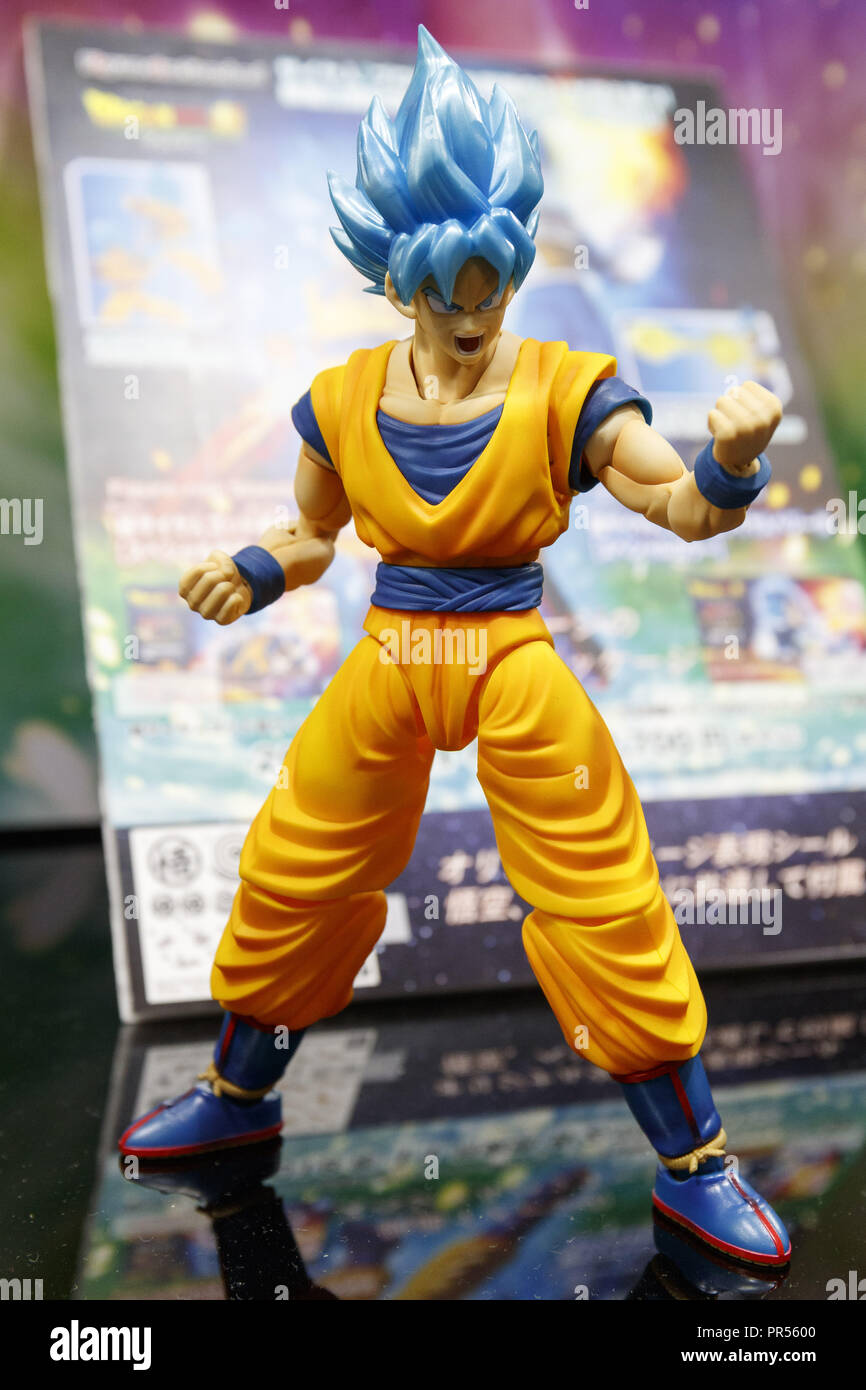 Goku dragon ball hi-res stock photography and images - Alamy