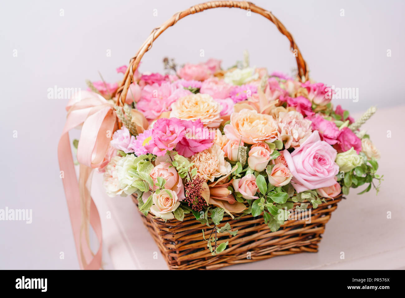 Flower arrangement using flower arranging foam Stock Photo - Alamy