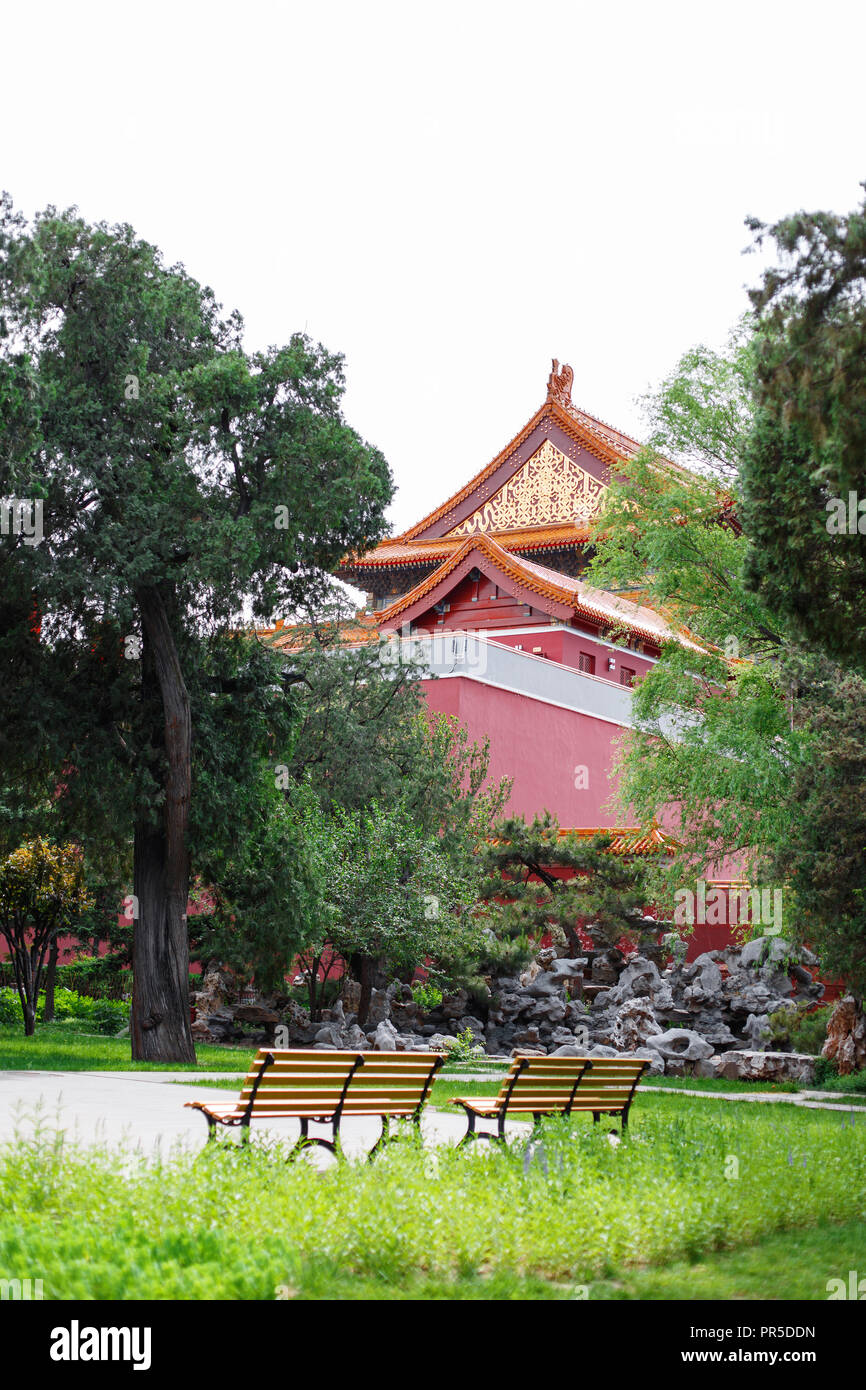Beautiful palace in background hi-res stock photography and images - Alamy