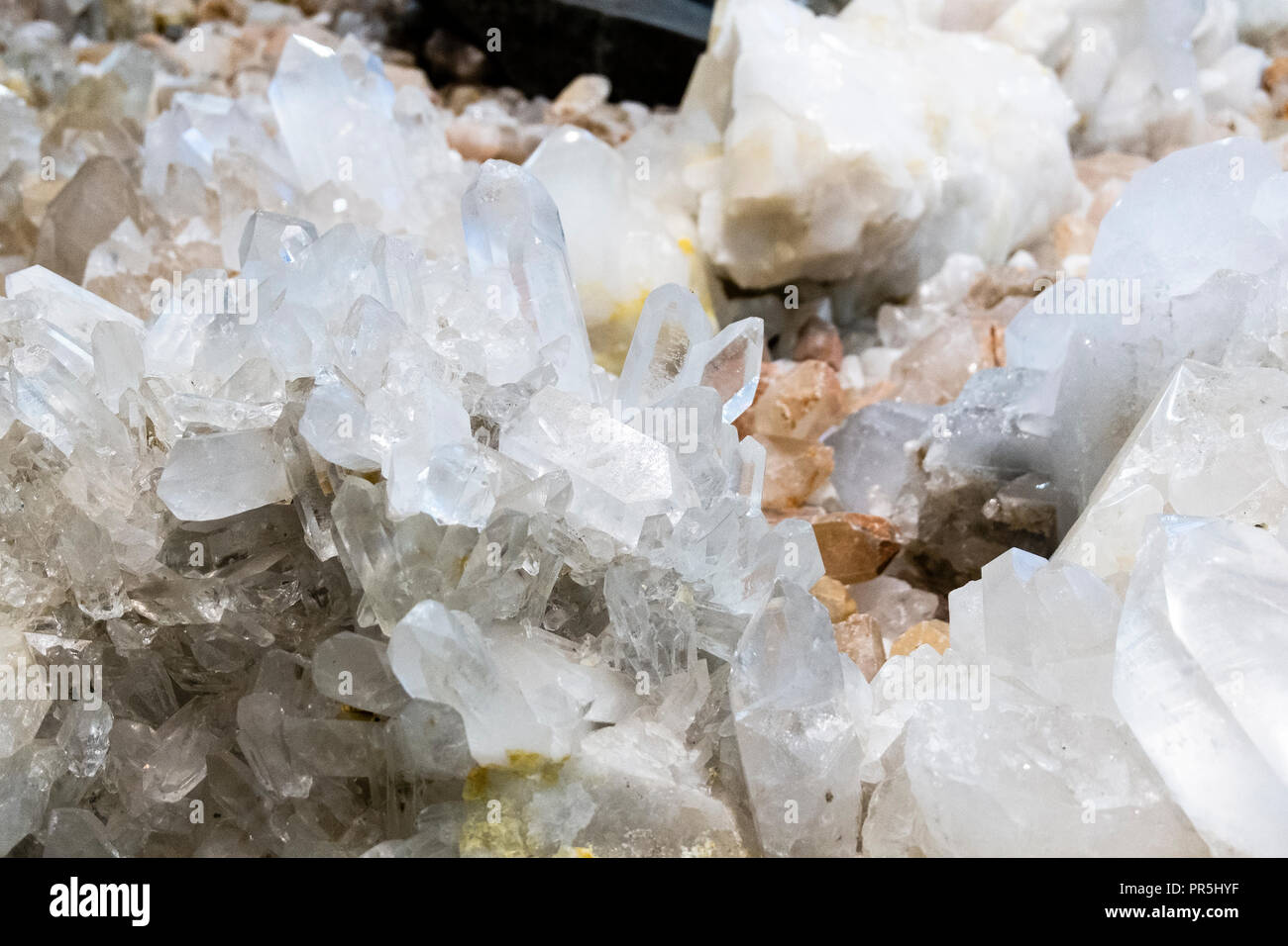 Translucent On Rocks Translucent stones hi-res stock photography and images - Alamy