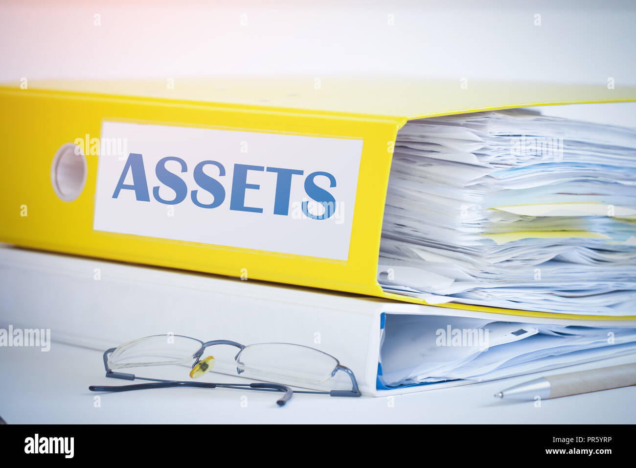assets accounting folder Stock Photo