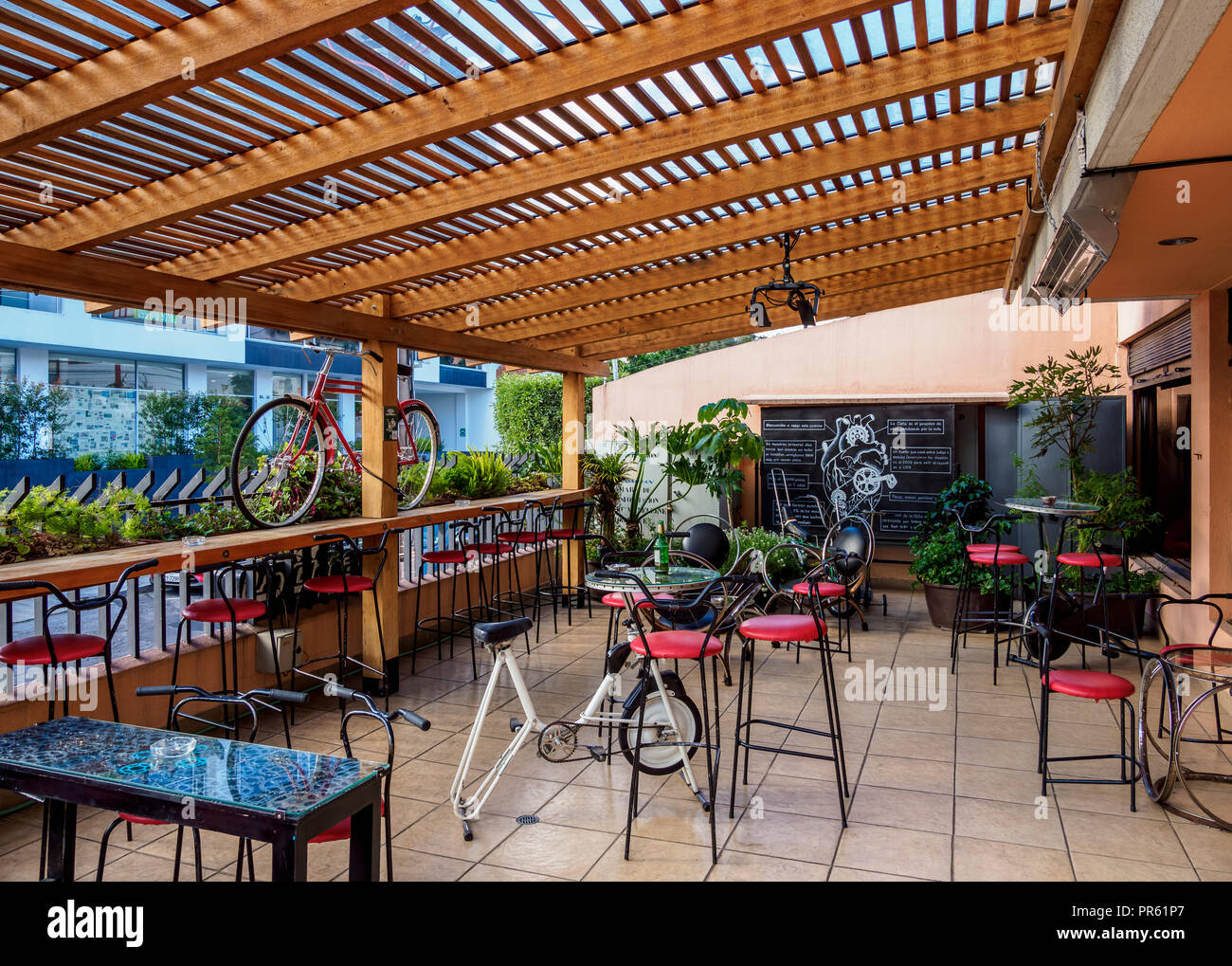 La floresta neighborhood quito hires stock photography and images Alamy