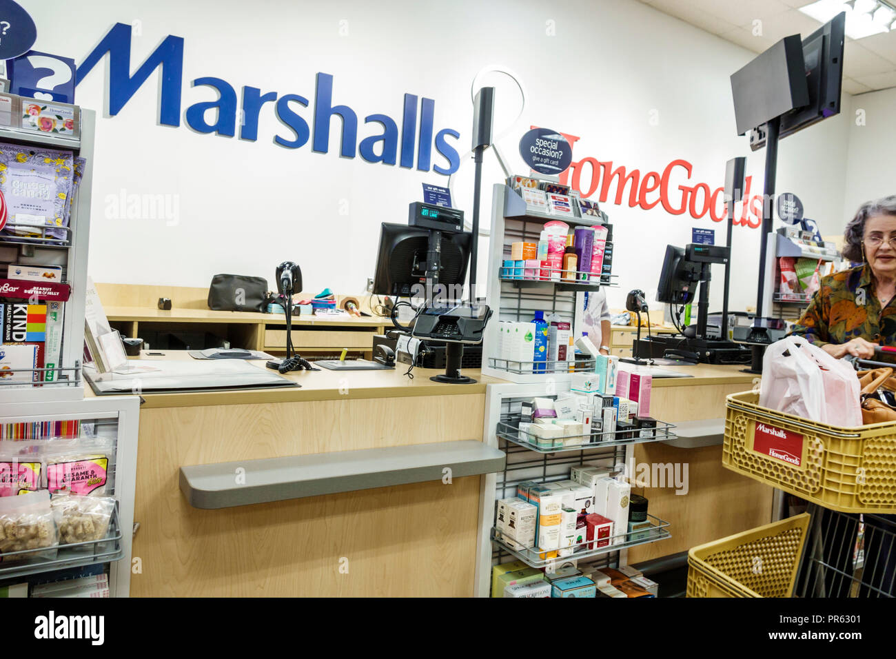 Miami Florida,Marshalls department store,retail,discount