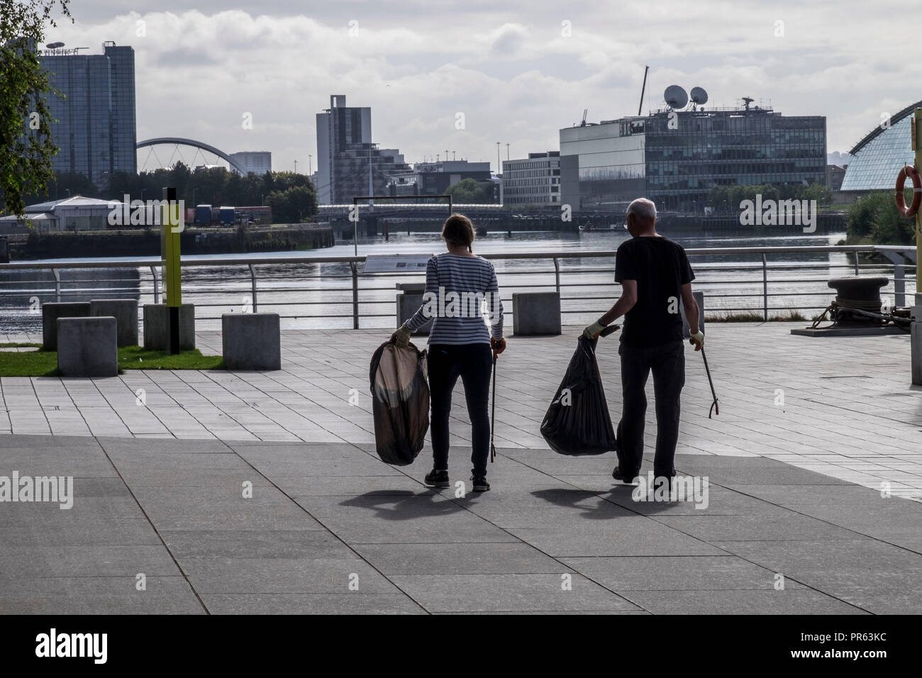 Litter Service High Resolution Stock Photography and Images - Alamy