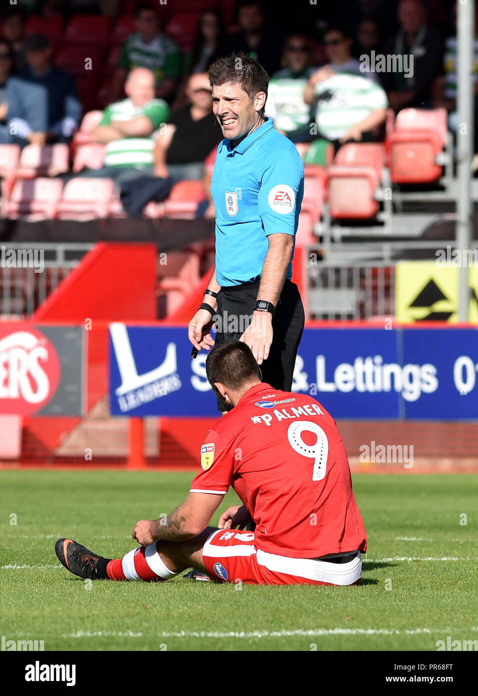 Referee Neil Hair during the Sky Bet League 2 match between Crawley Town and Yeovil Town at the Broadfield Stadium , Crawley , 29 Sept 2018 Editorial use only. No merchandising. For Football images FA and Premier League restrictions apply inc. no internet/mobile usage without FAPL license - for details contact Football Dataco Stock Photo