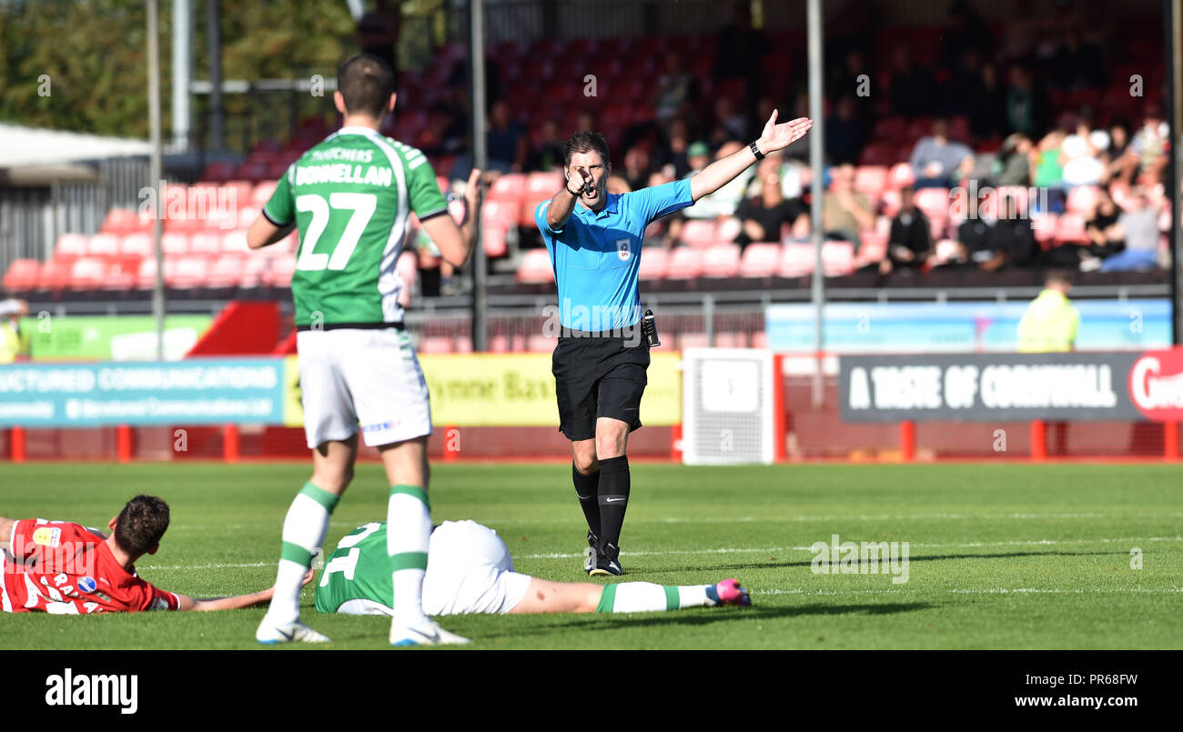 Referee Neil Hair during the Sky Bet League 2 match between Crawley Town and Yeovil Town at the Broadfield Stadium , Crawley , 29 Sept 2018 Editorial use only. No merchandising. For Football images FA and Premier League restrictions apply inc. no internet/mobile usage without FAPL license - for details contact Football Dataco Stock Photo