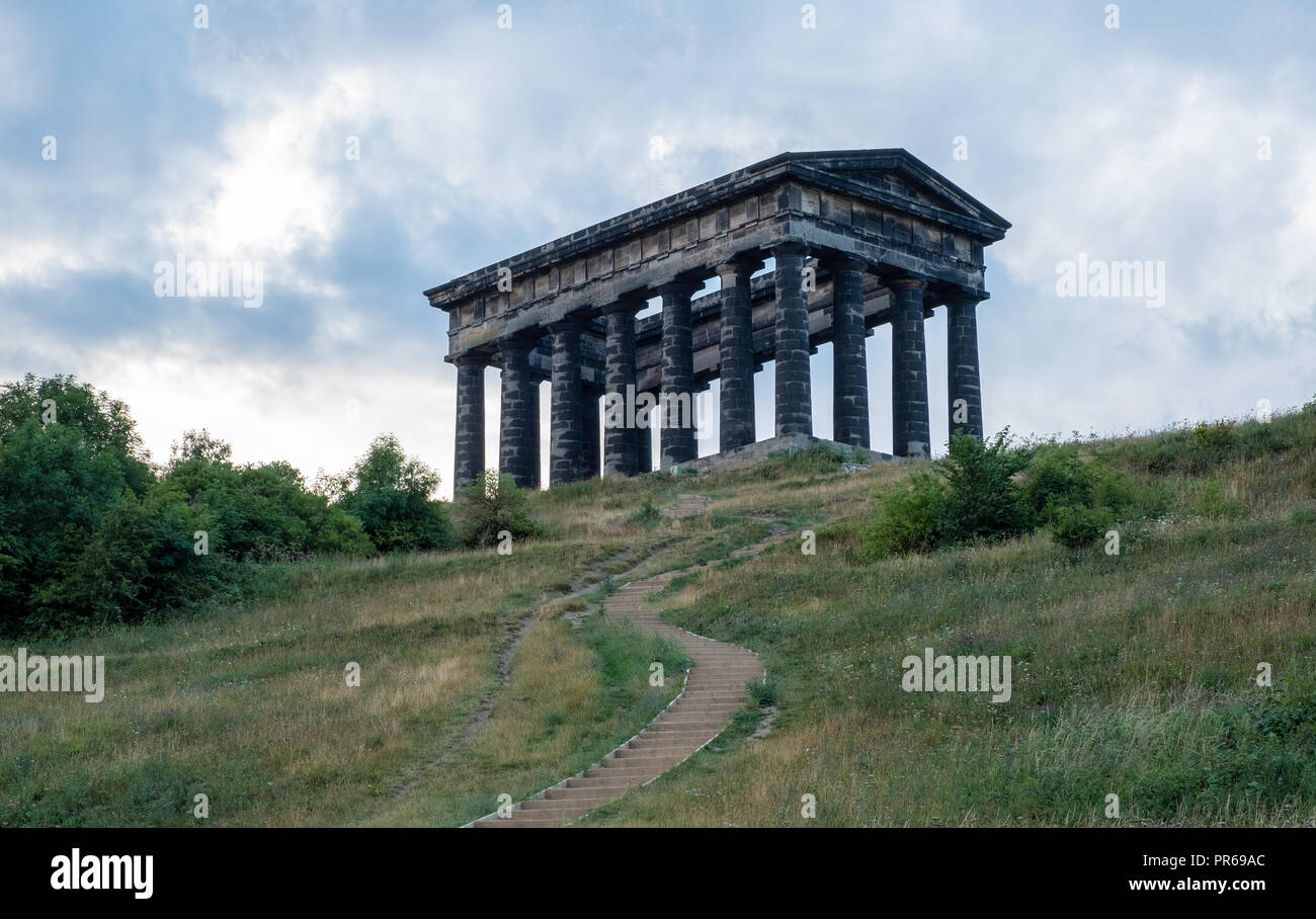 The Penshaw Monument (/ˈpɛnʃə/), officially The Earl of Durham's Monument,[1] was built in 1844 on Penshaw Hill between the districts of Washington an Stock Photo
