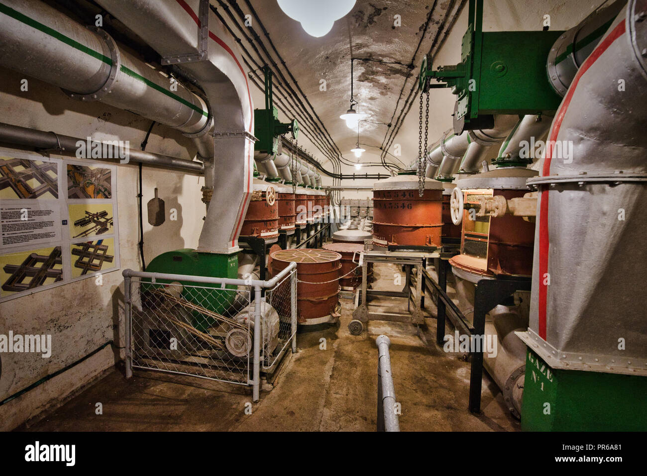 The Maginot Line, Ligne MaginotFort de Schoenenbourg(AlsaceFrance