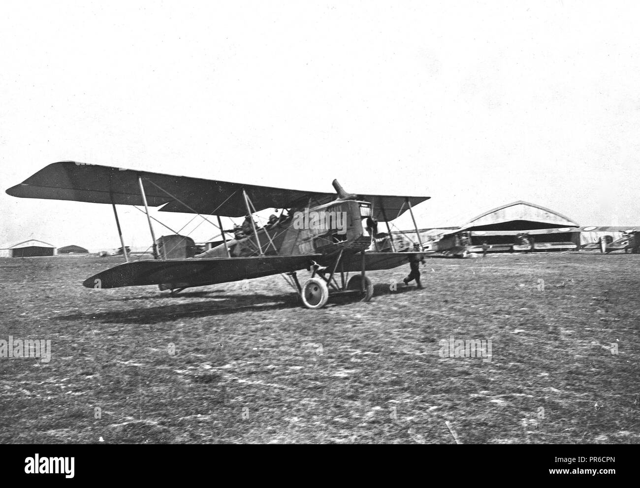 洋書 French Aircraft of the First WW FRENCH AIRCRAFT WW1 (version anglaise)