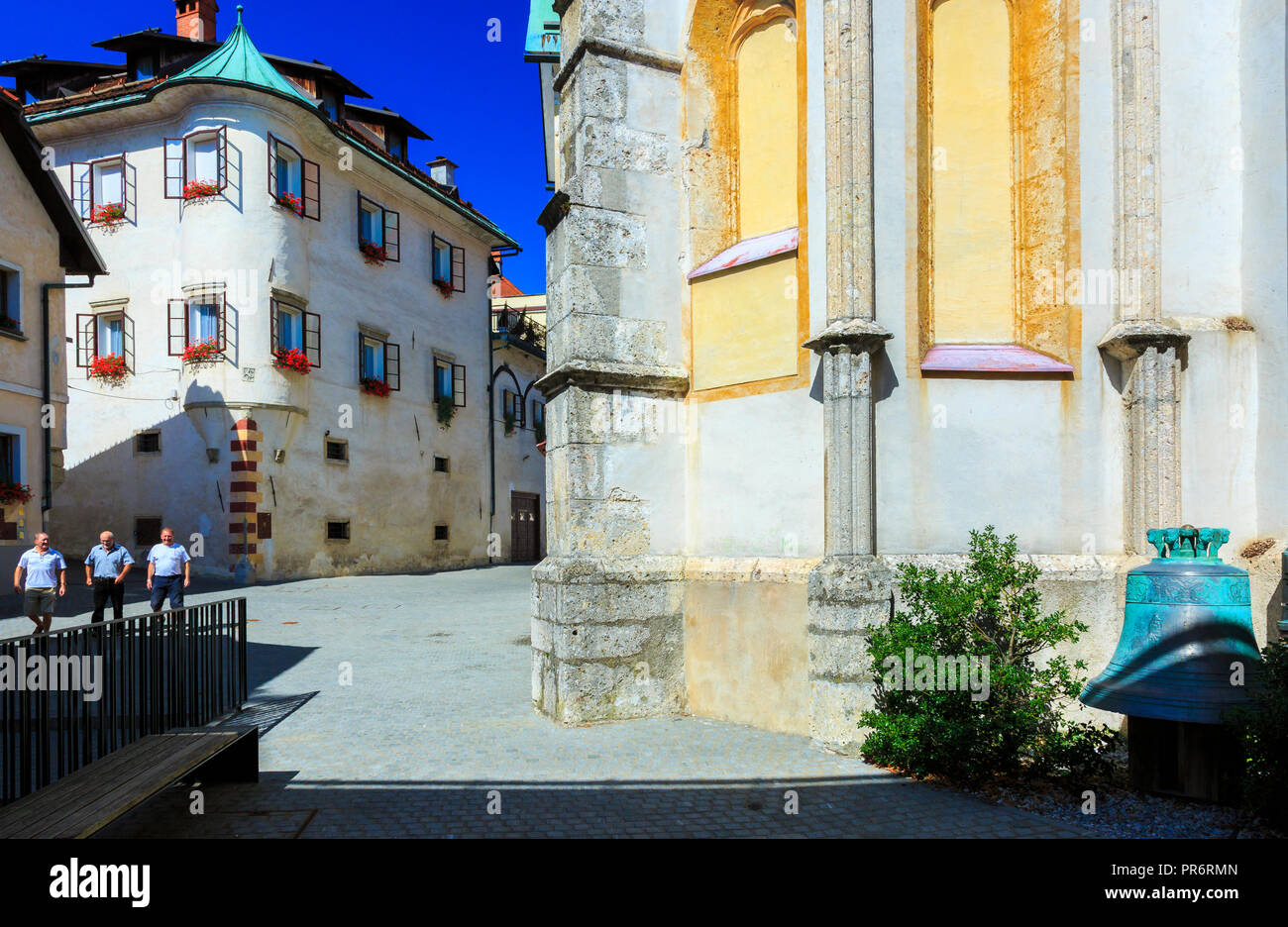 Building and parish Church of Saint James Stock Photo Alamy