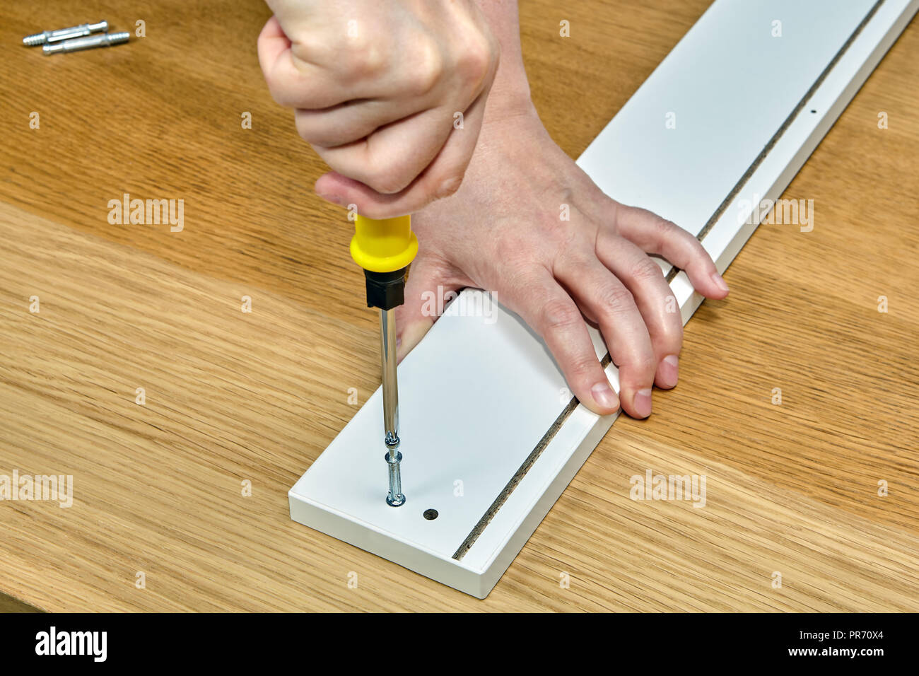 Joiner inserted dowel of furniture connector for cam lock fittings