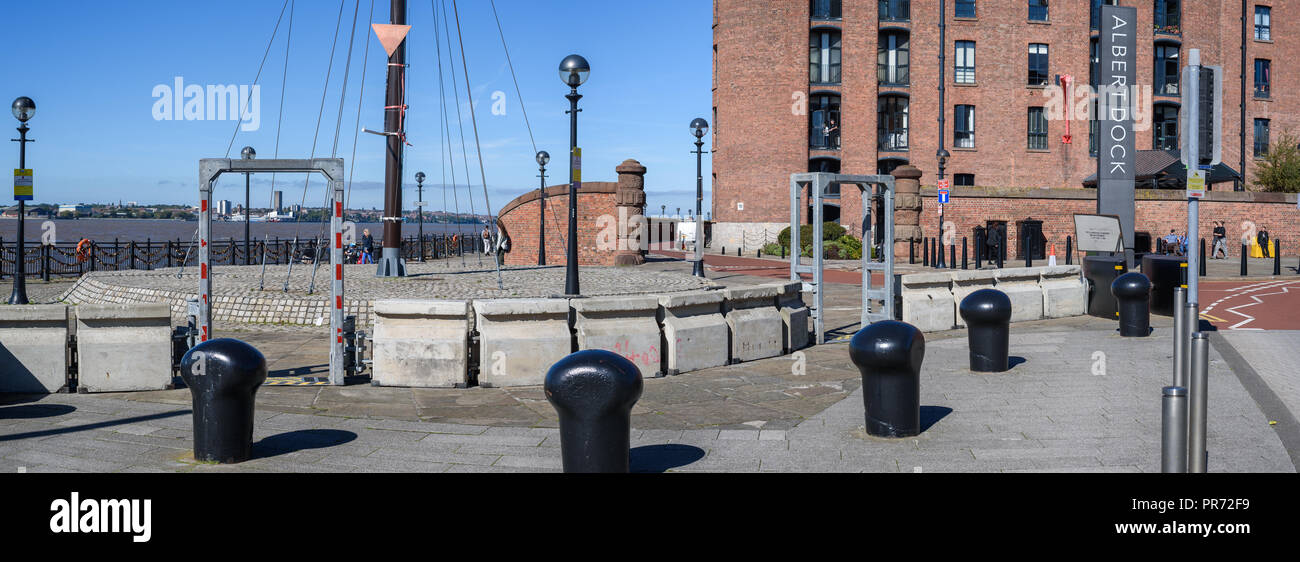 Anti terrorism lorry vehicle attack barriers in place during the labour party conference 2018 at the Albert Dock, Liverpool , UK. Stock Photo