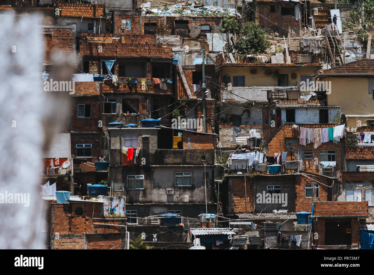 Slum in rio de janeiro hi-res stock photography and images - Page 14 - Alamy