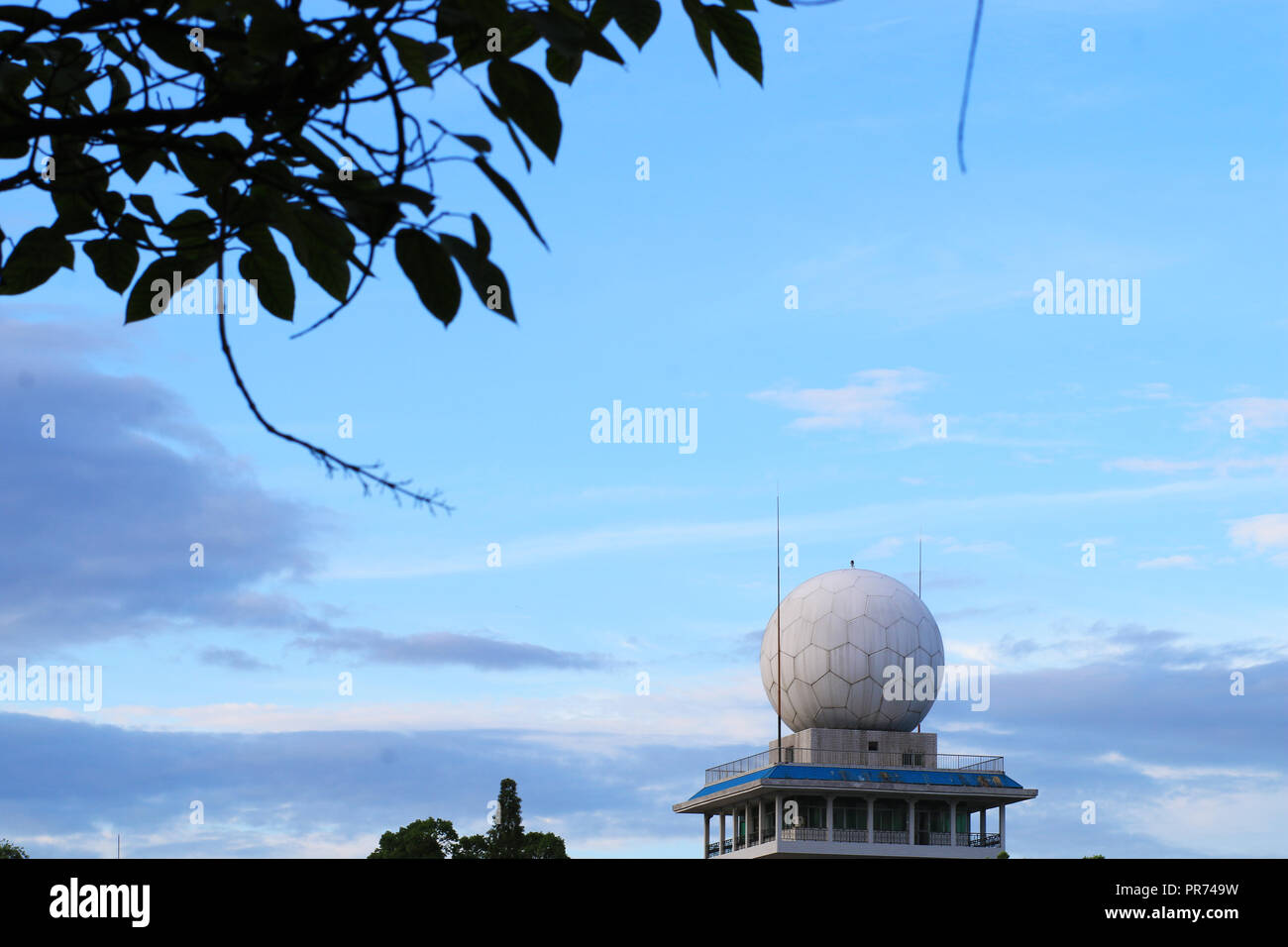 Meteorogical Observation Meteorological mountain observatory hi-res stock photography and images ...