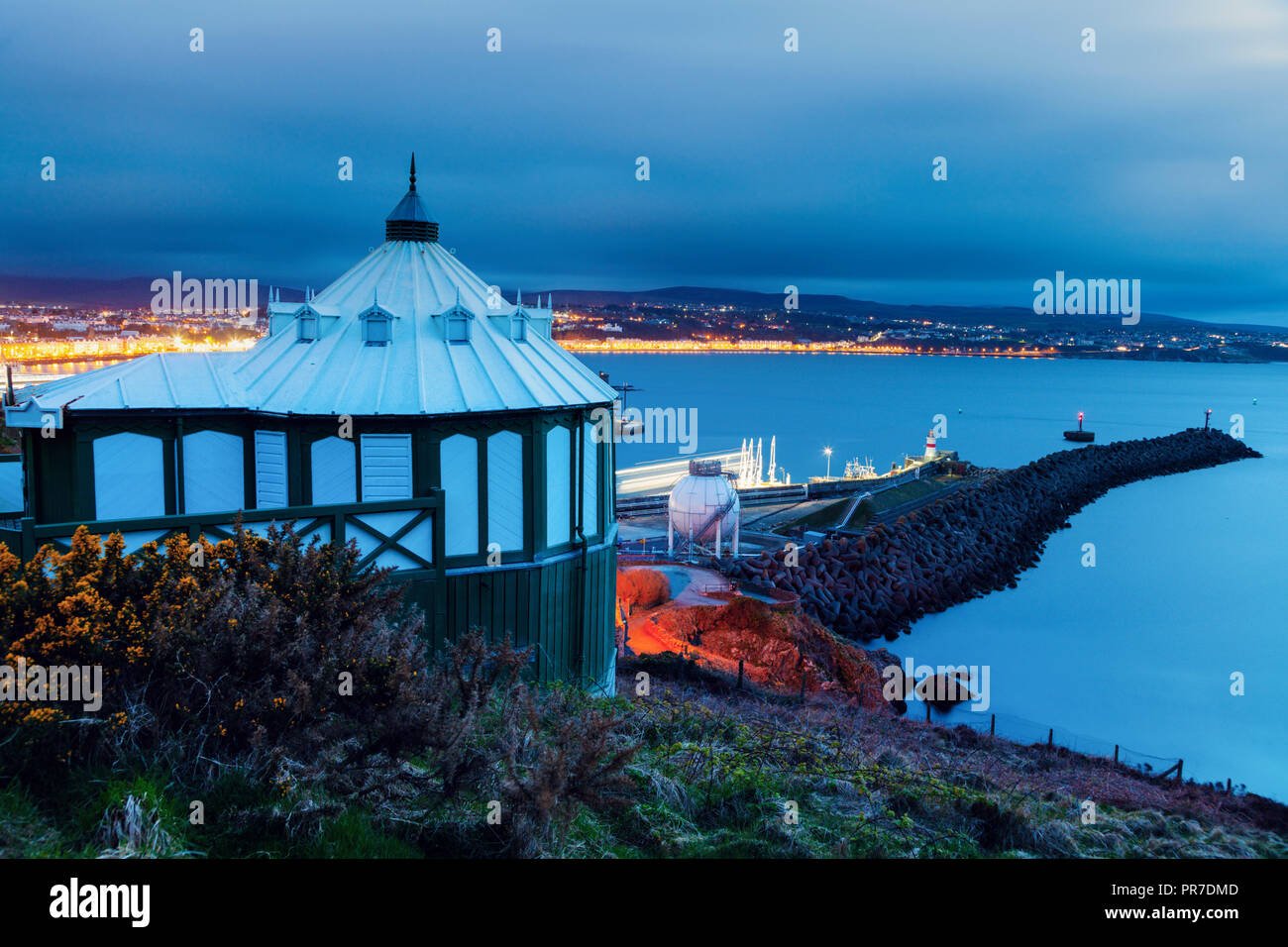 Douglas pier isle man hi-res stock photography and images - Alamy