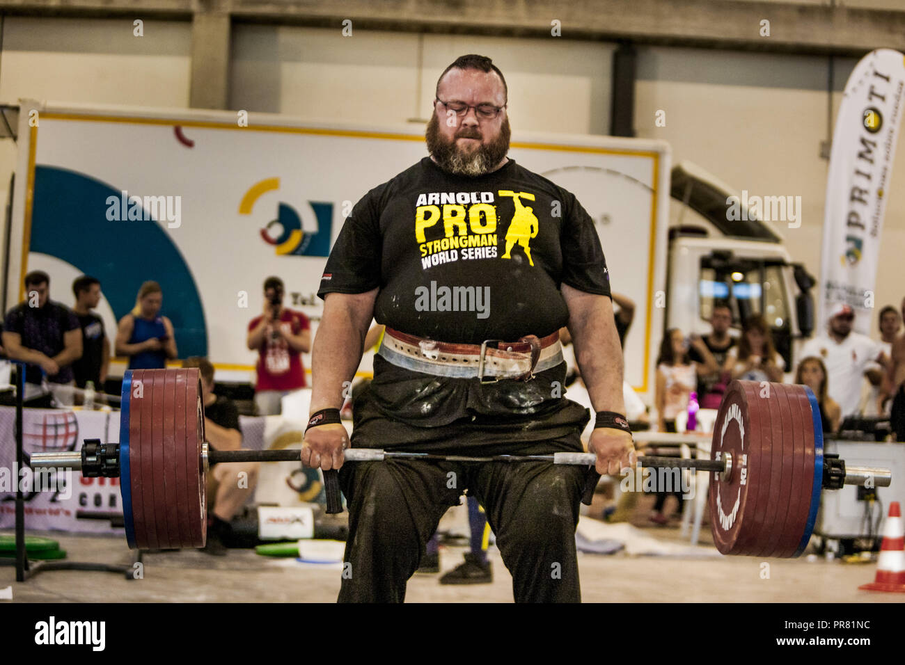 Eddie Hall vs Thor: How two strongmen compare with largest ever boxing  match CONFIRMED for Saturday |, image size:1300x956