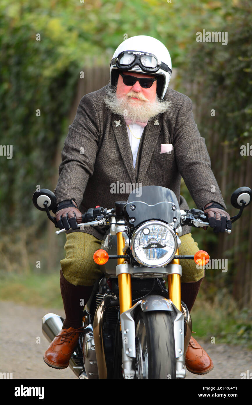 Cambridge UK. 30th Sept 2018. Distinguished Gentlemans Ride. On Sunday the 30th of September Men and women don their finest attire with our fellow men and women across the globe to join
