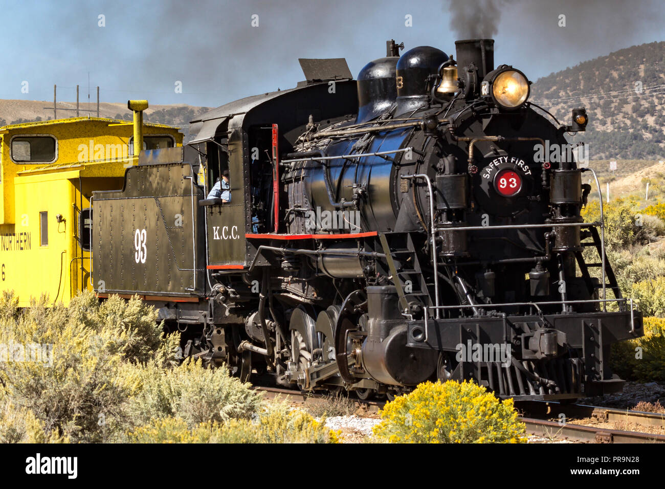 2 8 2 locomotive hi-res stock photography and images - Alamy レビュー好評 1-2-8-2 キャップ