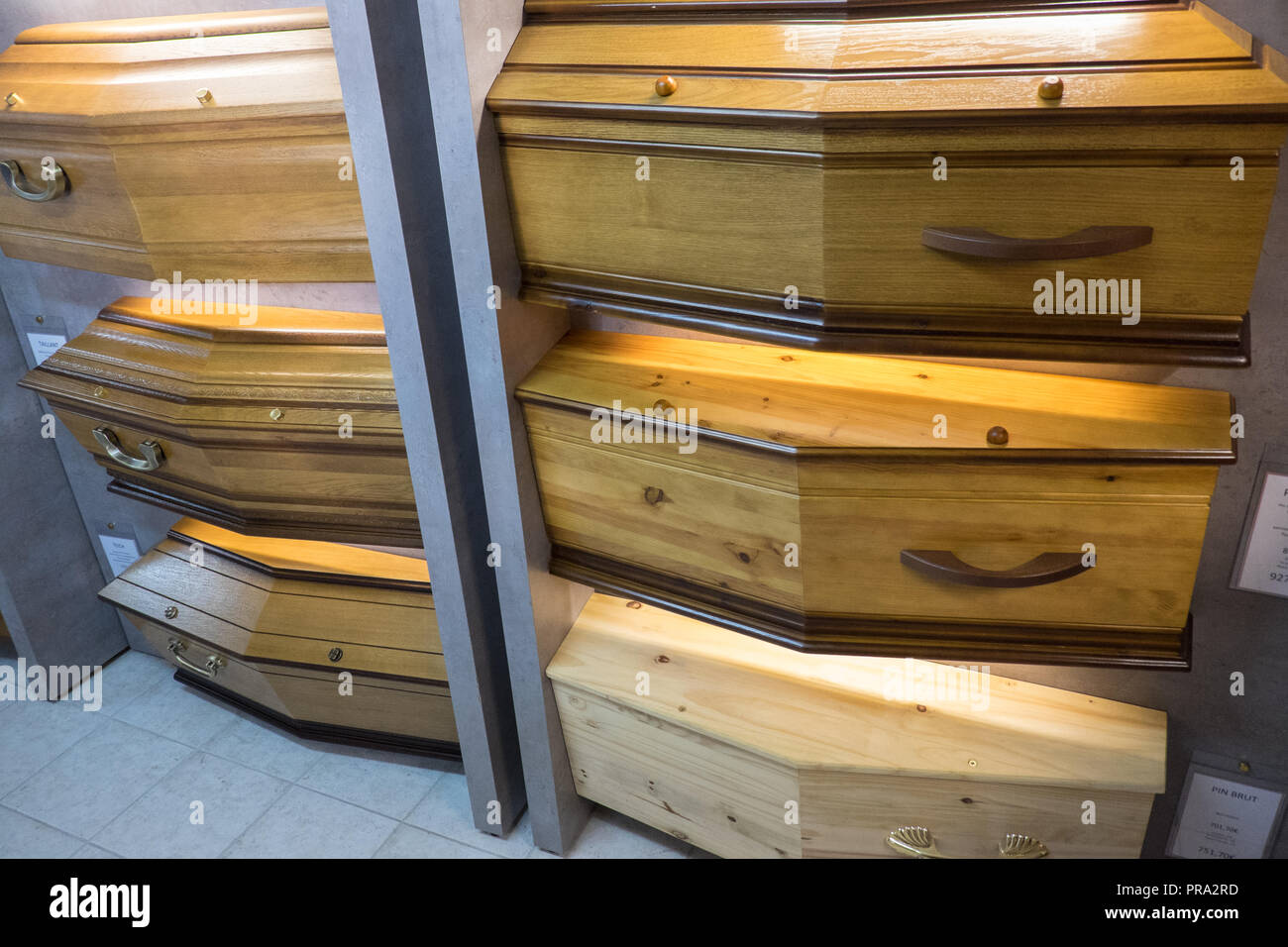 Funeral parlour,funeral floral