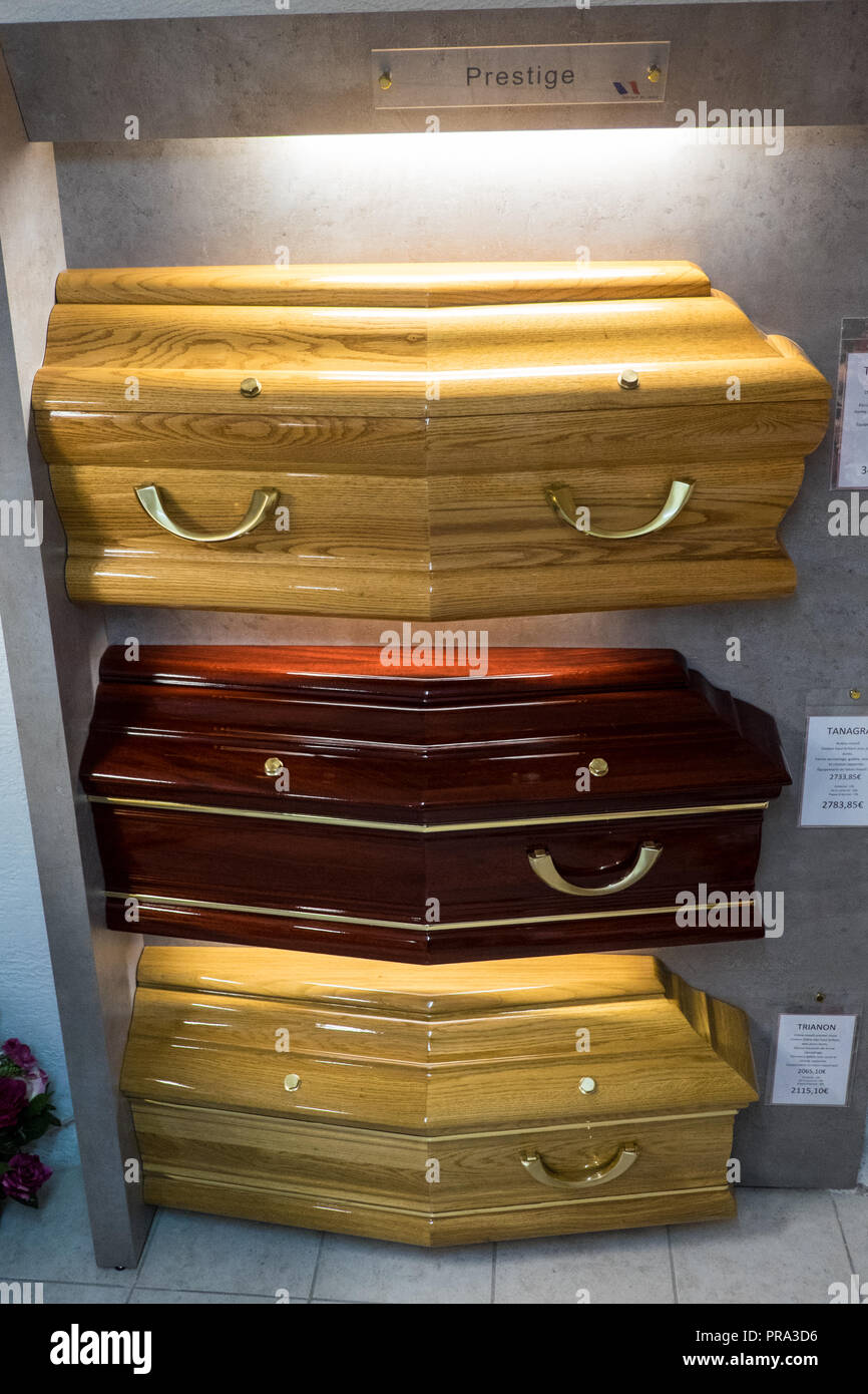 Funeral parlour,funeral floral