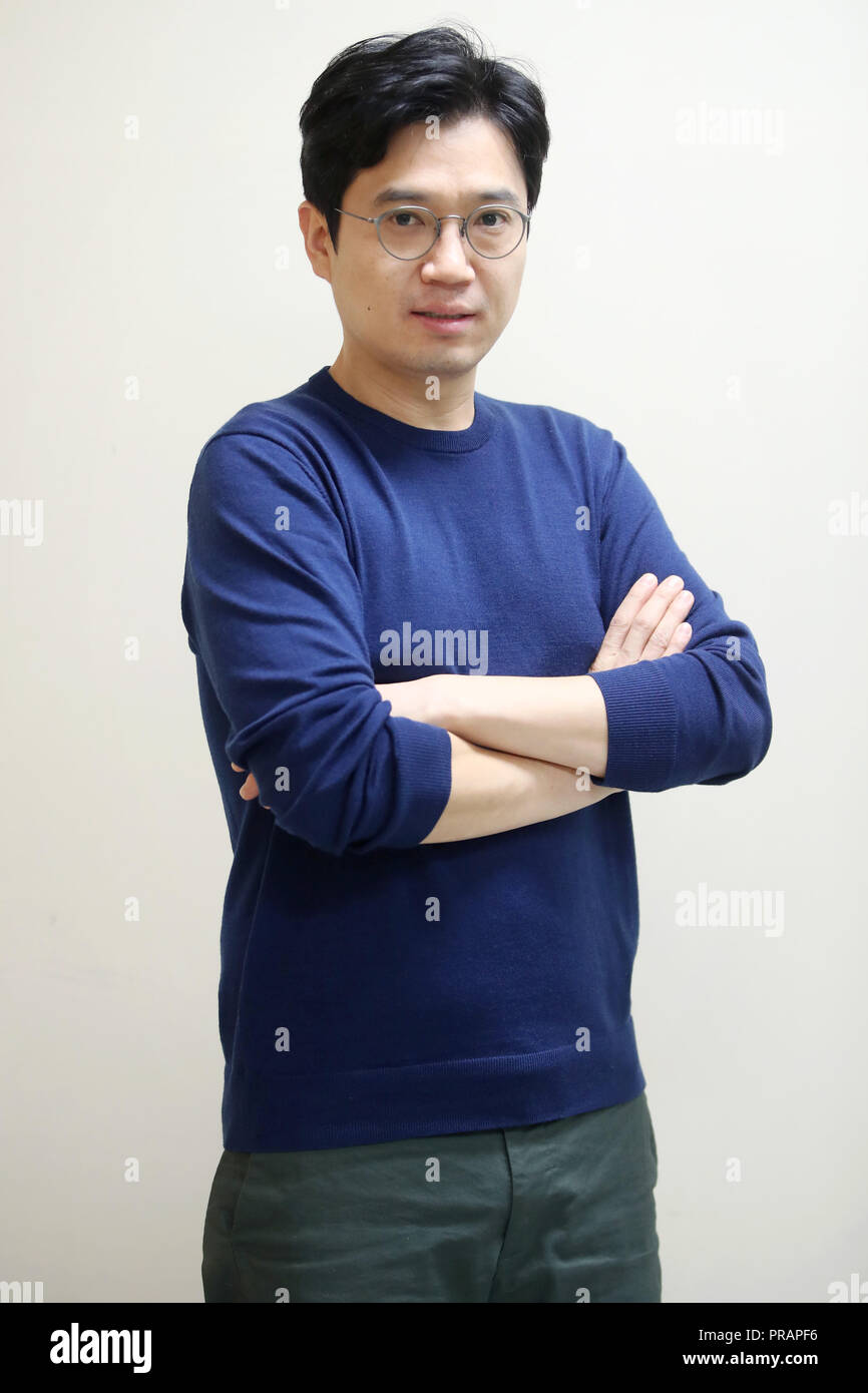 01st Oct, 2018. S. Korean producer Moon Tae-joo South Korean producer Moon Tae-joo poses for a photo prior to an interview with Yonhap News Agency for the TV program "Soomi's side dish" in Seoul on Sept. 30, 2018. The first episode of the program was aired by the local cable TV network tvN on June 6. Credit: Yonhap/Newcom/Alamy Live News Stock Photo