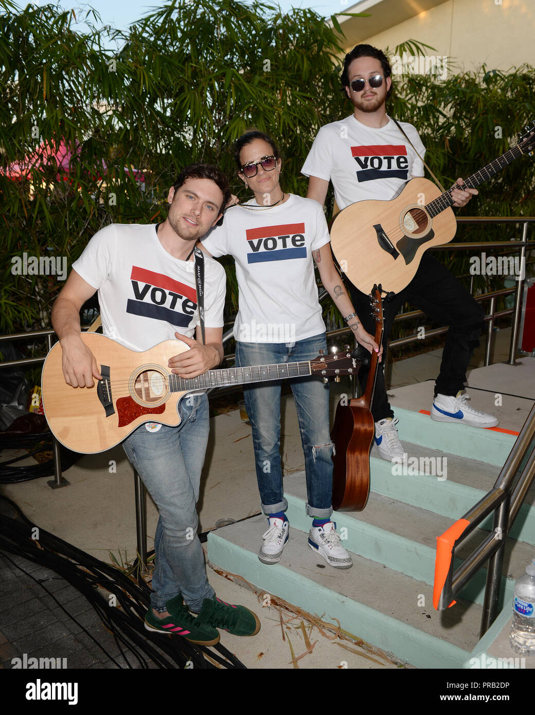 Samantha ronson of ocean park standoff hi-res stock photography and ...