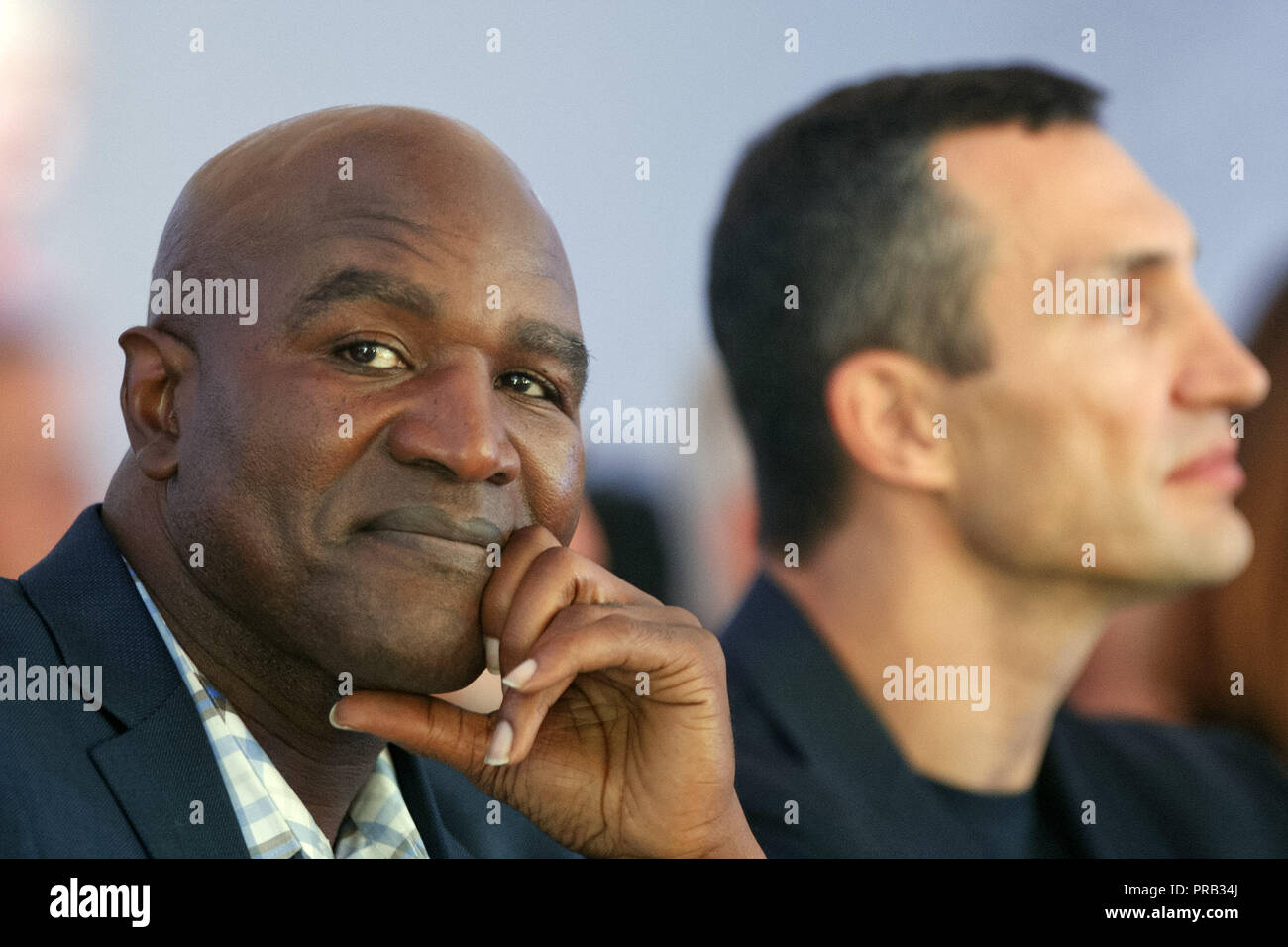 Kiev, Ukraine. 1st Oct, 2018. Former Boxing Champion EVANDER HOLYFIELD (L) and Ukrainian boxer VLADIMIR KLITSCHKO (R) attend the opening of the 56th World Boxing Convention in Kiev, Ukraine, on 1 October 2018.The WBC 56th congress in which take part boxing legends Evander Holyfield, Lennox Lewis, Eric Morales and about 700 participants from 160 countries runs in Kiev from from September 30 to October 5. Credit: Serg Glovny/ZUMA Wire/Alamy Live News Stock Photo