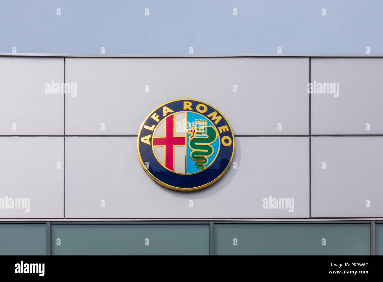 Alfa romeo logo hi-res stock photography and images - Alamy