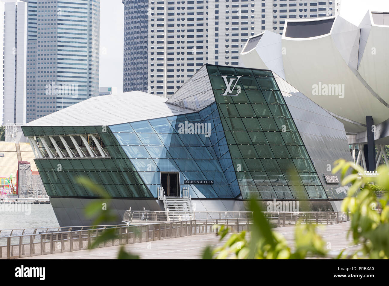 Singapore: LV editorial photography. Image of designer - 66750532