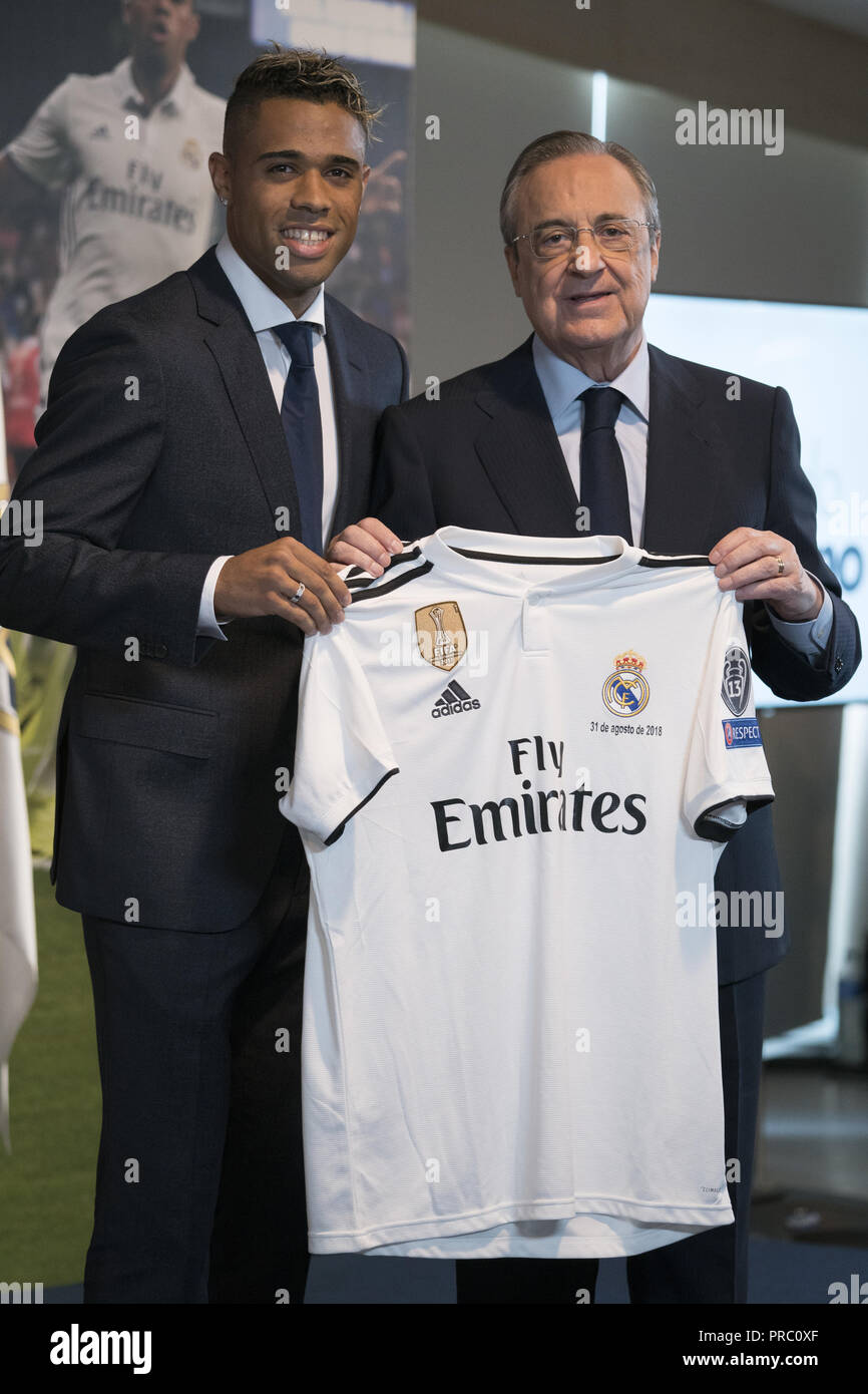 Florentino pérez hi-res stock photography and images - Page 8 - Alamy