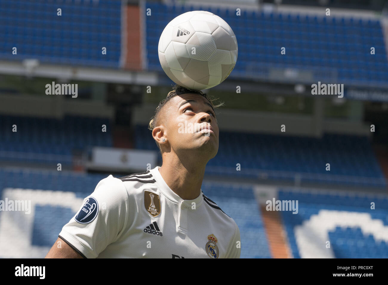 Mariano Diaz Mejia announced as Real Madrid player at Santiago Bernabeu