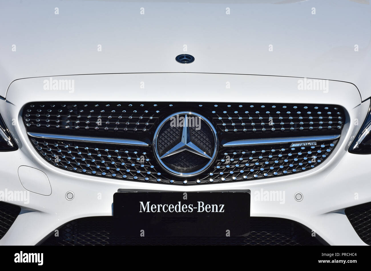 Mercedes Brand Car Cover: The Ultimate Guide to Protecting Your Investment