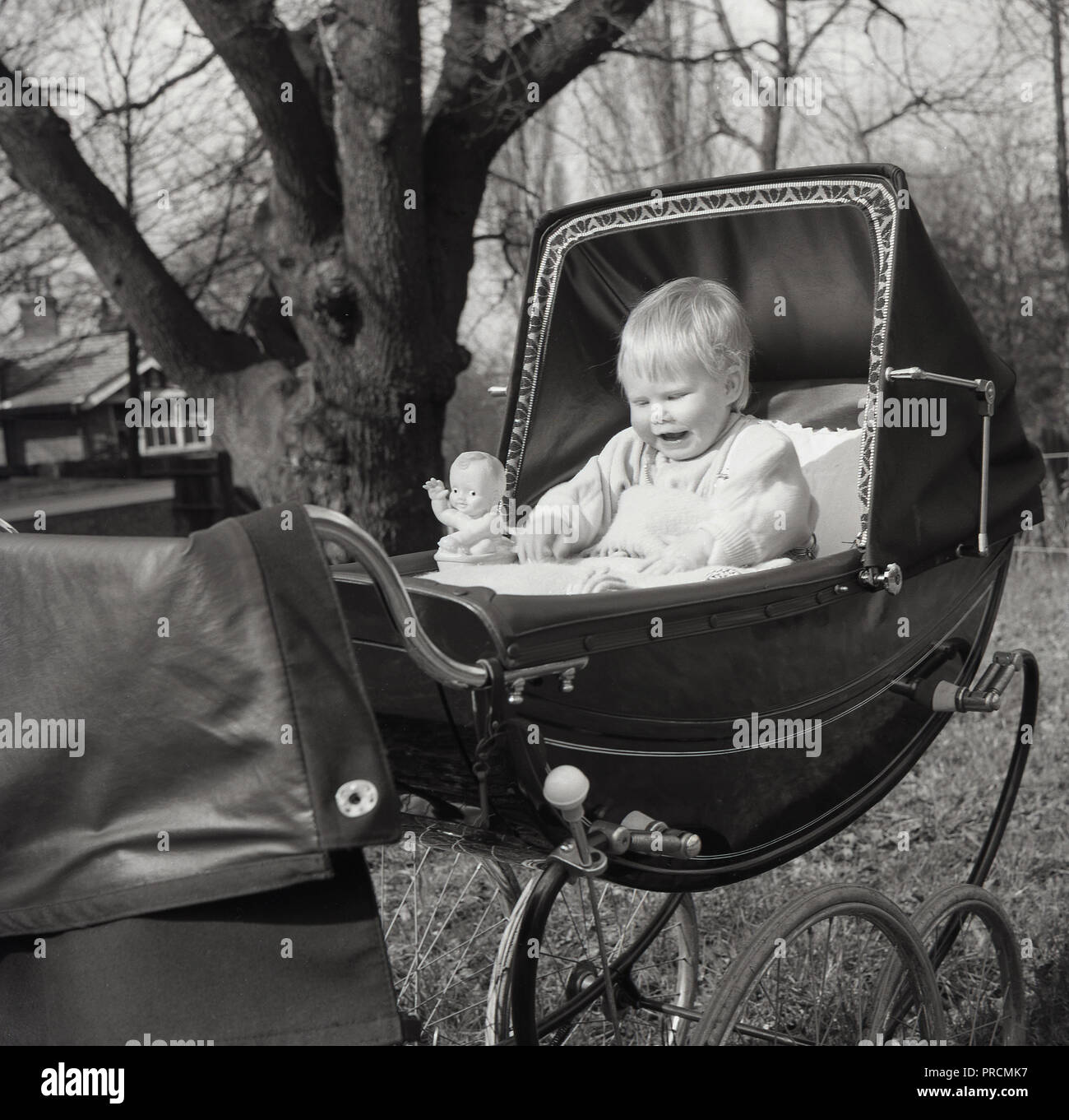 when can baby sit upright in pram