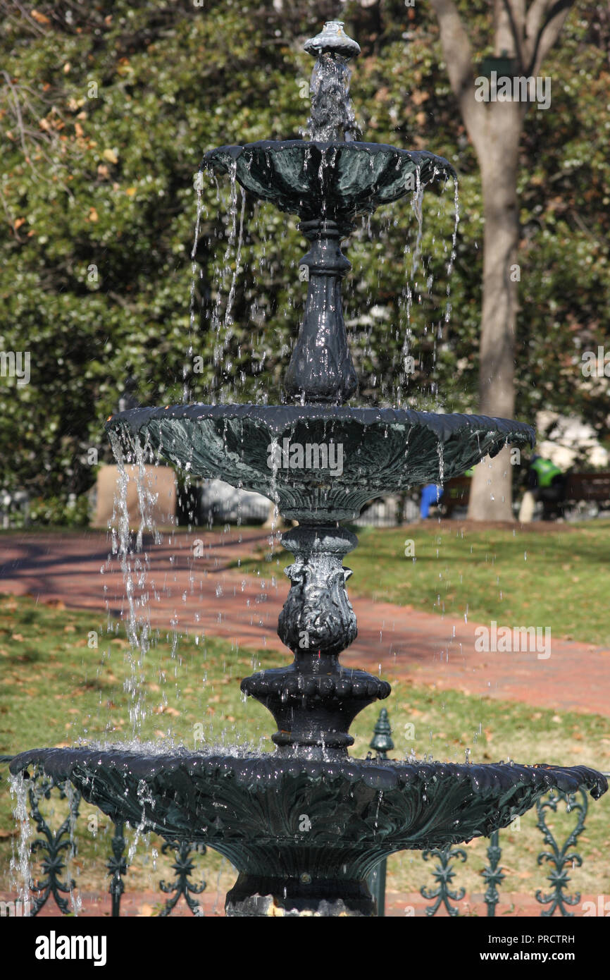 Victorian fountain water garden hires stock photography and images Alamy