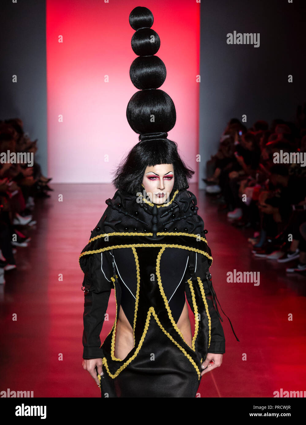 NEW YORK, NY - September 11, 2018: Violet Chachki walks the runway at the  Namilia Spring Summer 2019 fashion show during New York Fashion Week Stock  Photo - Alamy