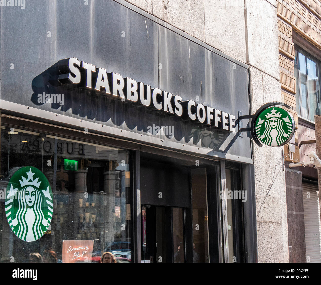 Starbucks belfast hi-res stock photography and images - Alamy