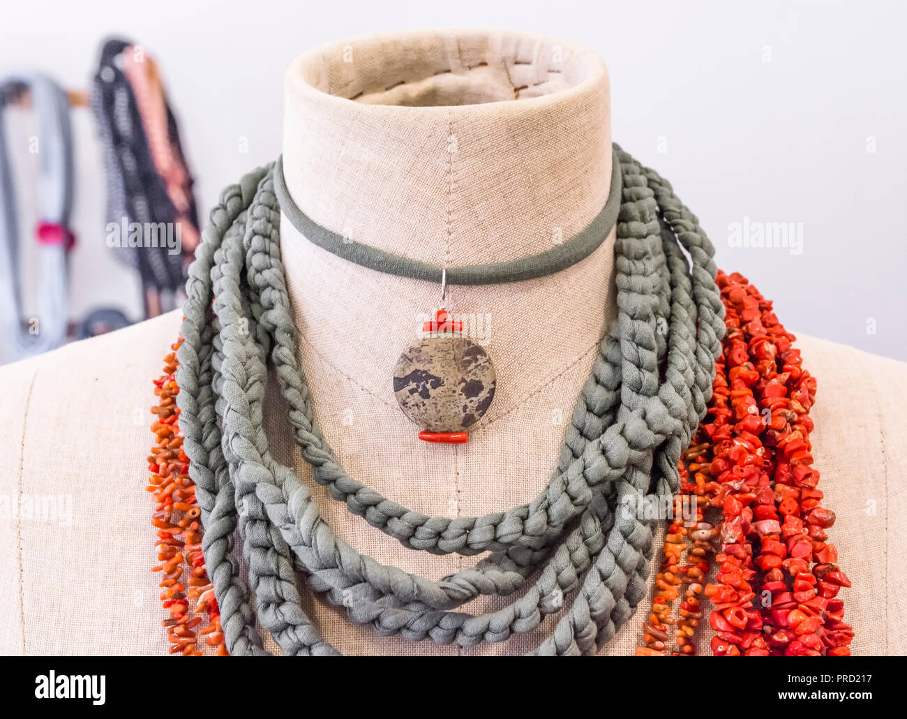 Coral jewelry hi-res stock photography and images - Alamy
