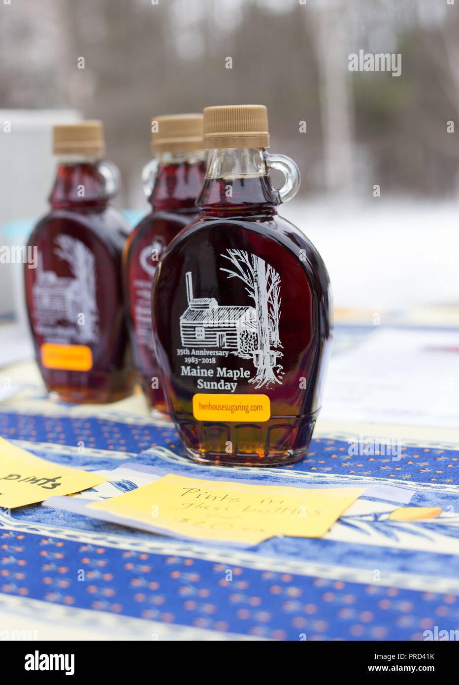 maine maple syrup Stock Photo Alamy