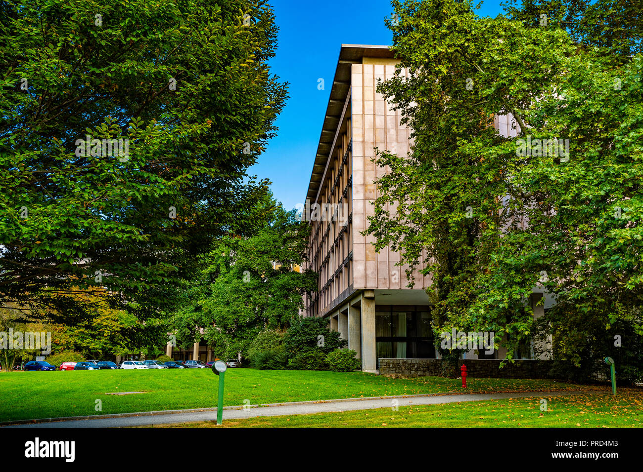 Palazzo uffici olivetti hires stock photography and images Alamy